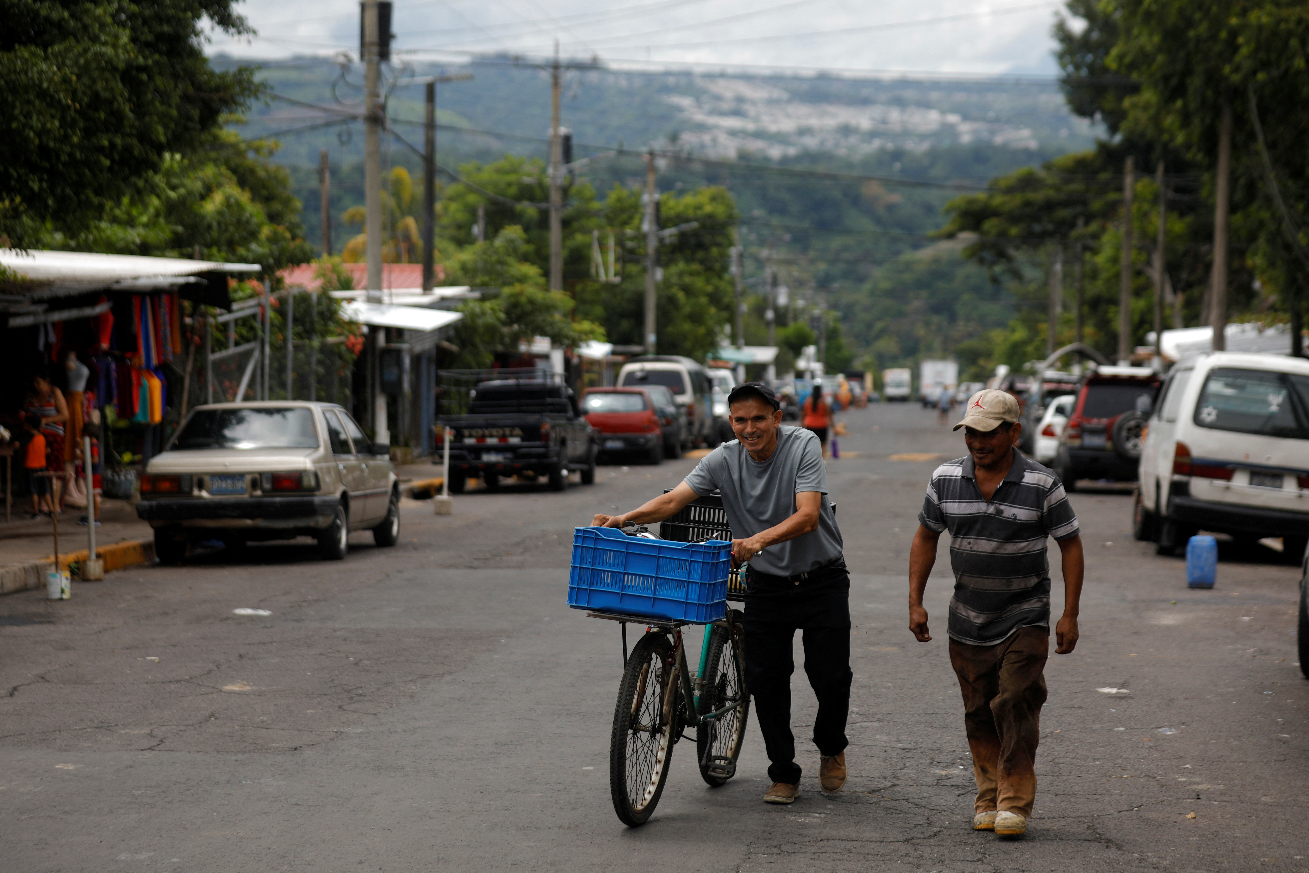 El Salvador's Congress extends emergency powers to fight gangs