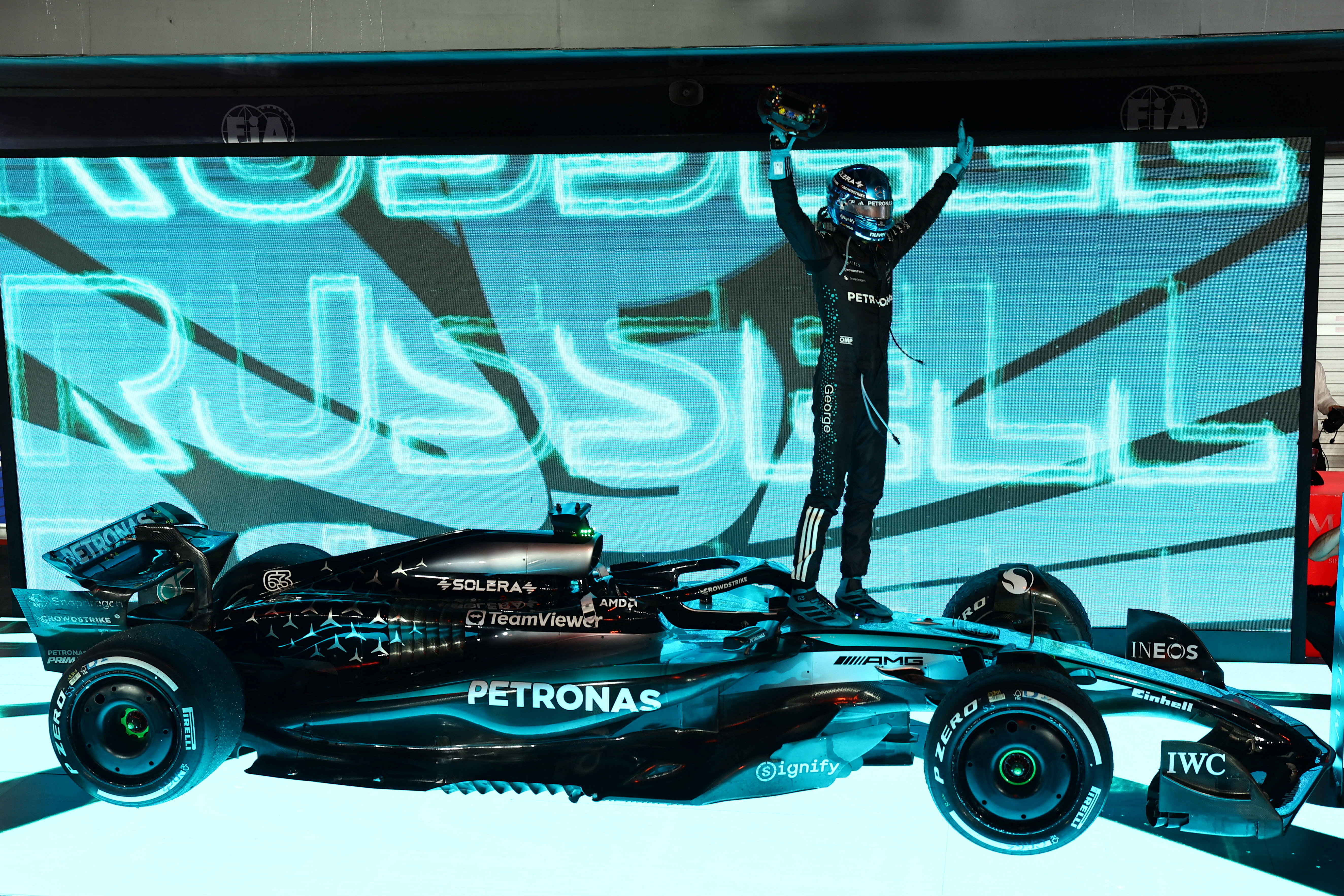 Russell wins Singapore Grand Prix, McLaren take constructors