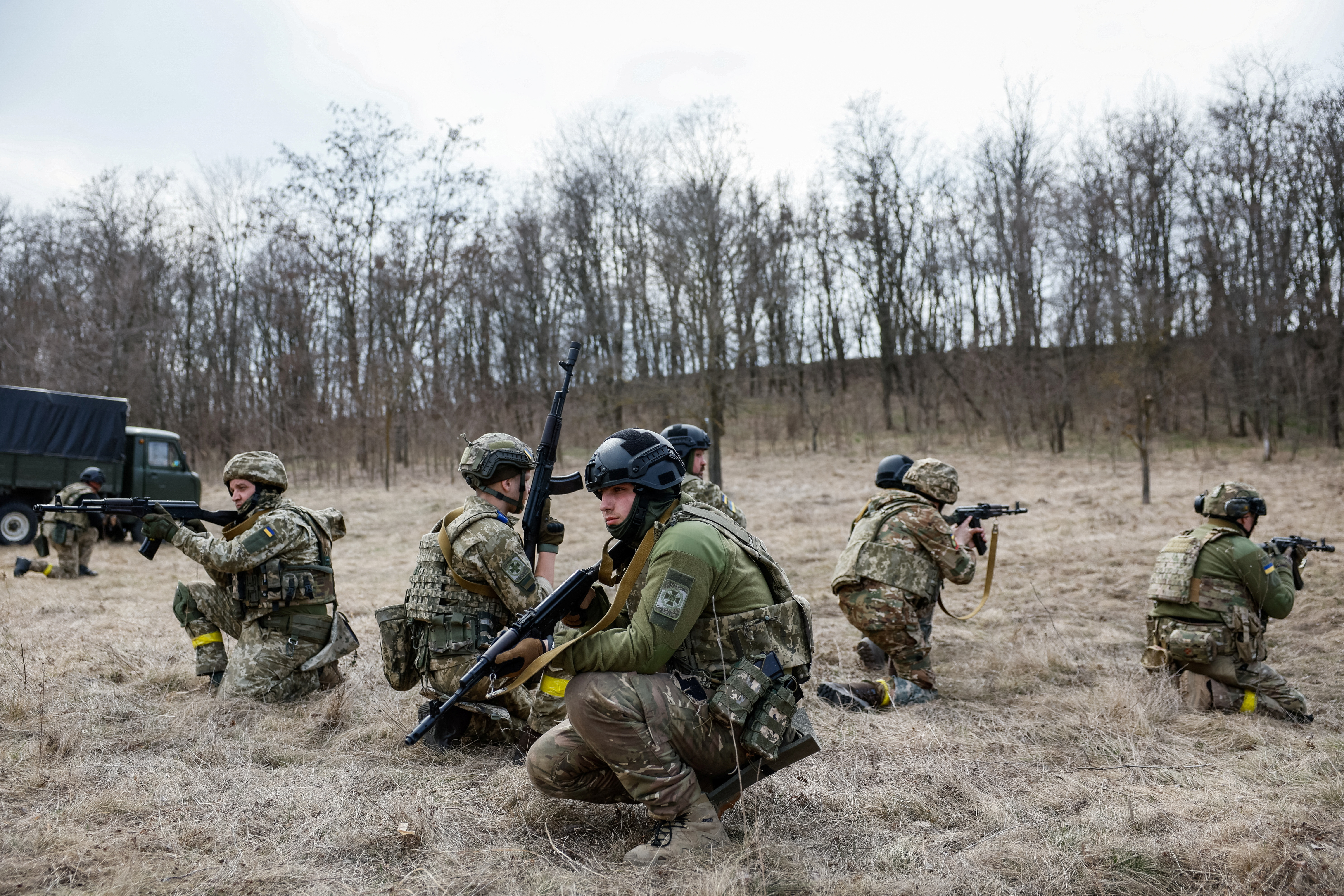 Army Officer Waife Porn Videos Hindi Audio - Ukraine trains 40,000 storm brigade troops for counter-offensive | Reuters