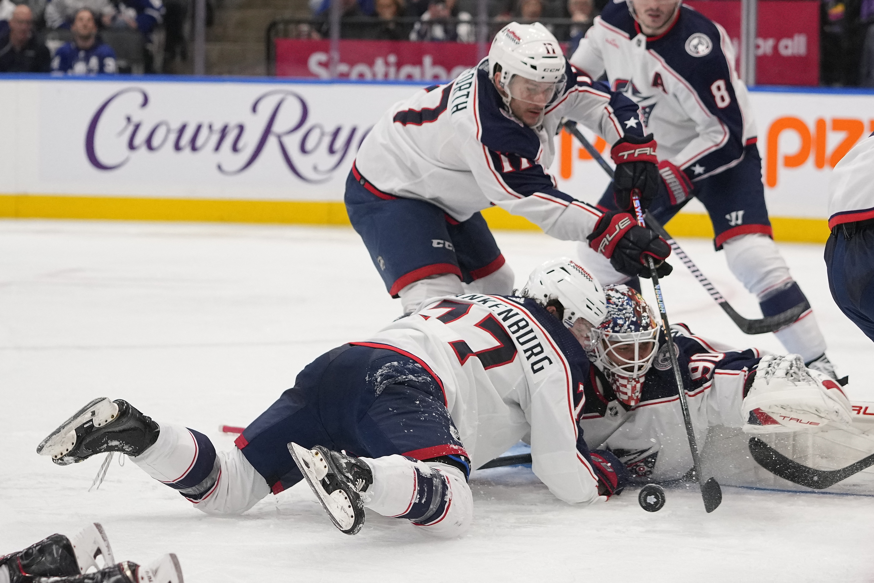 Blue Jackets Blow Five Goal Lead Still Beat Maple Leafs 6 5 In Ot