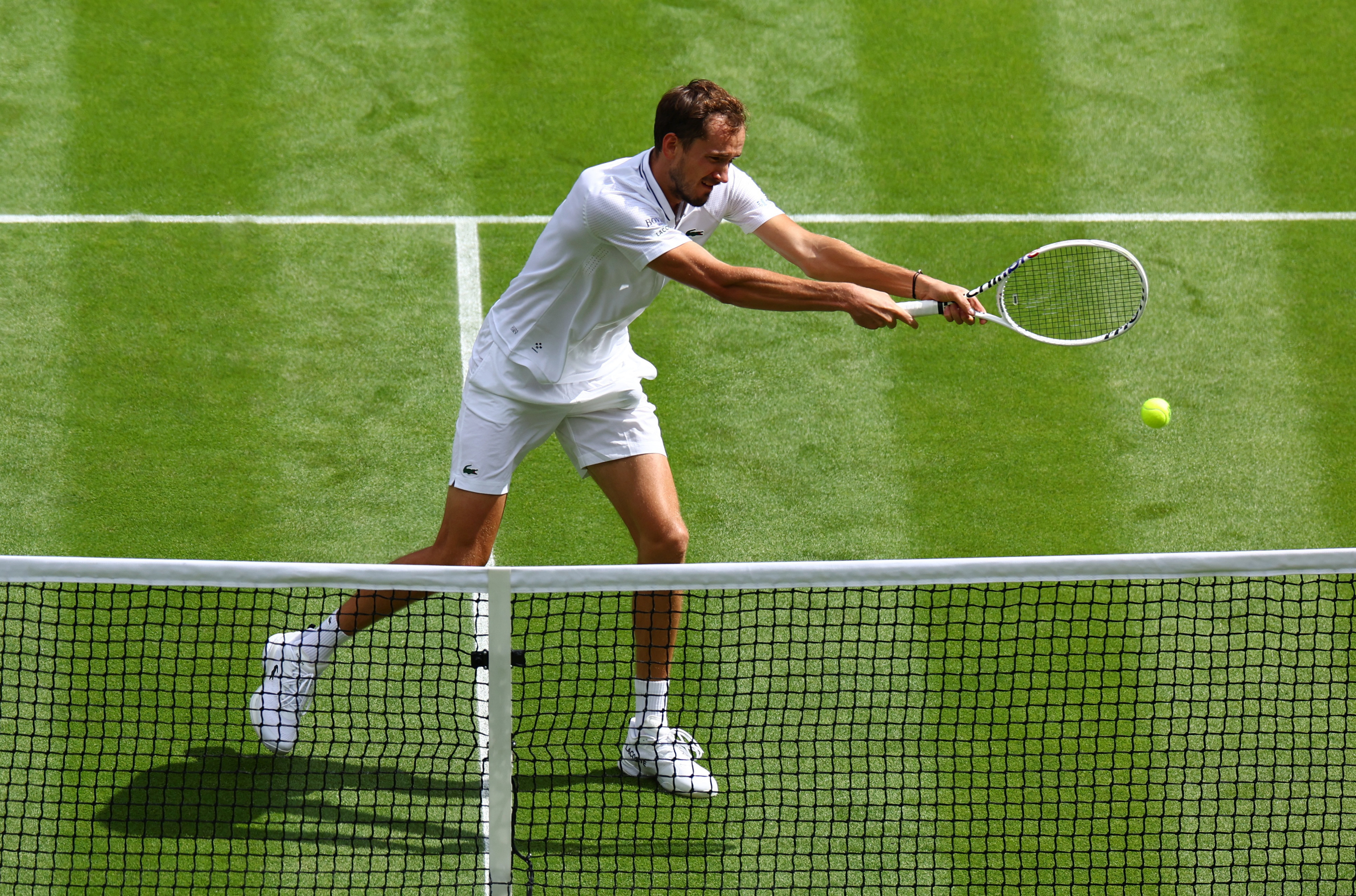 Tennis: Russian star Daniil Medvedev comfortably goes past Arthur