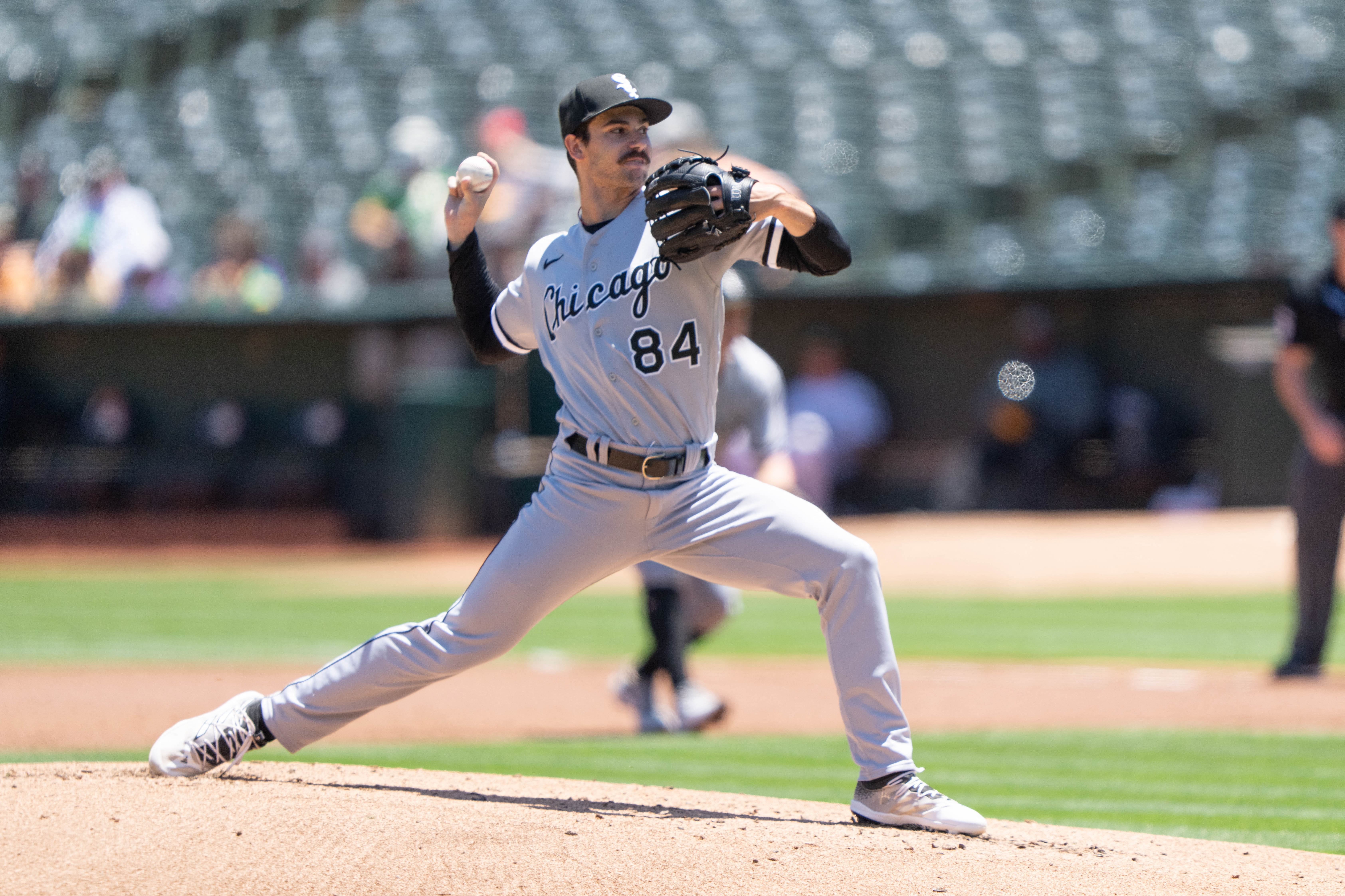 White Sox bombed by A's 10-2