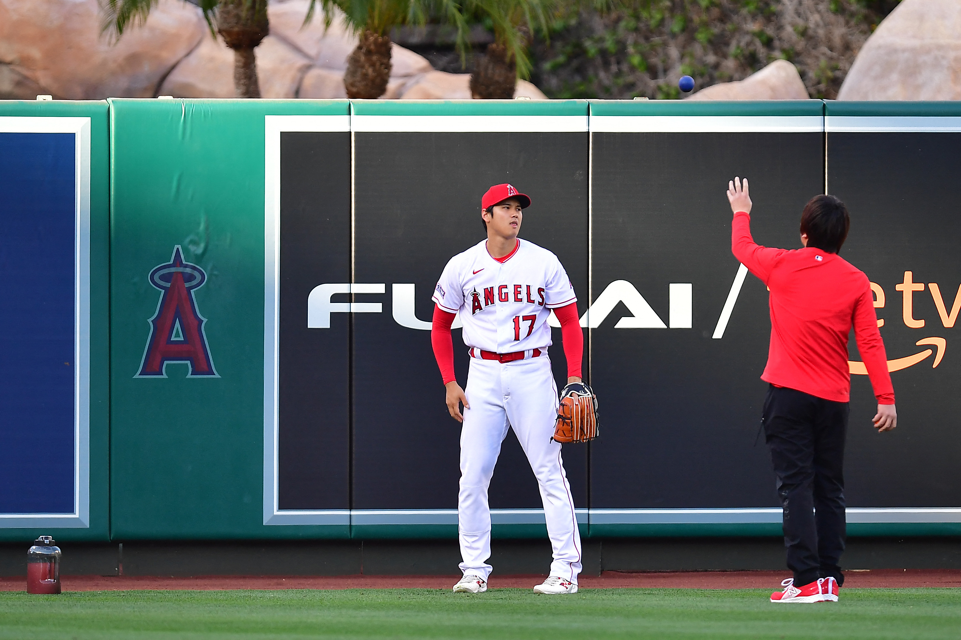 Shohei Ohtani strikes out 11, Angels beat Royals 2-0
