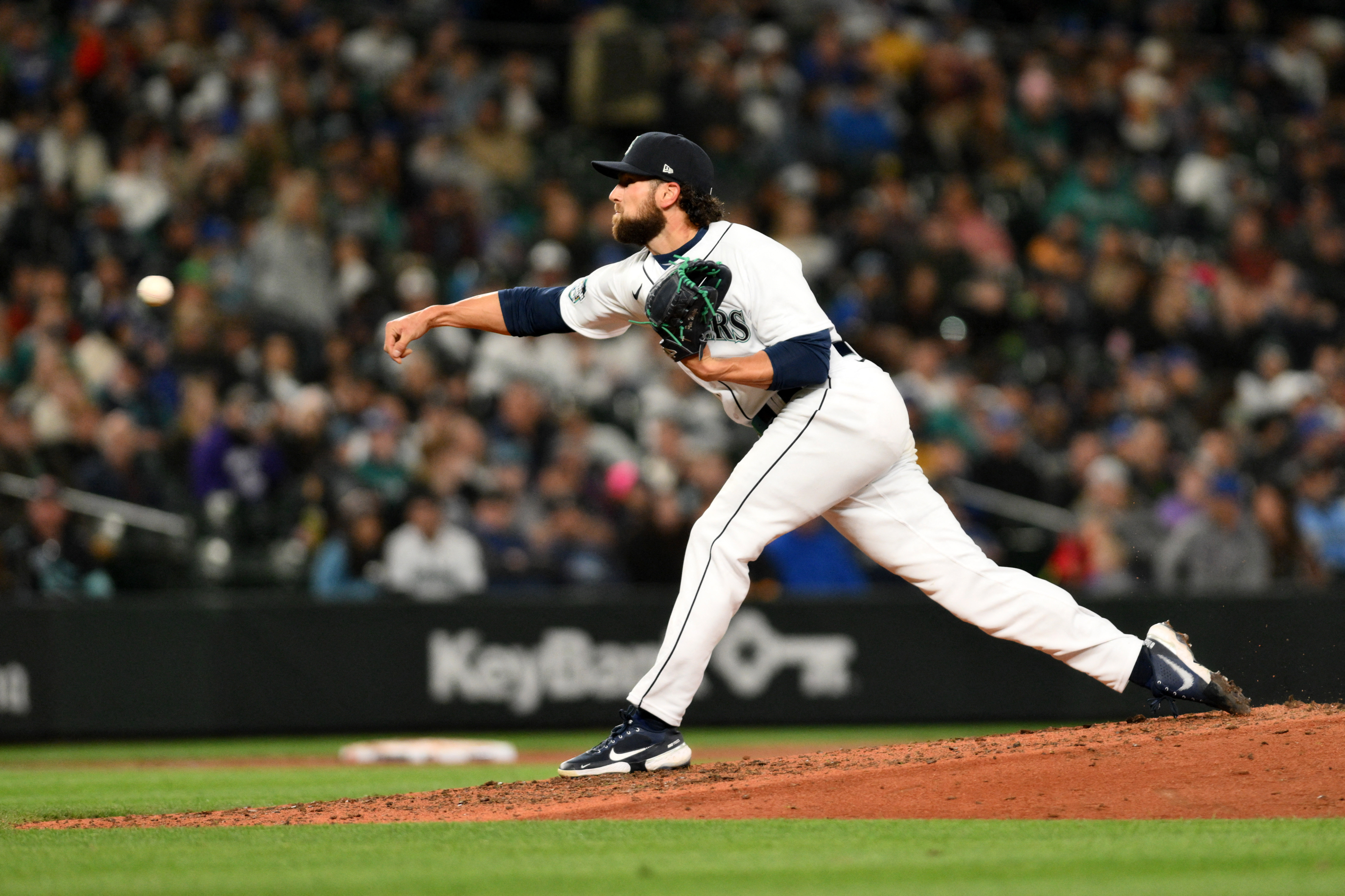 Rodríguez, Suárez spark Mariners to 9-2 win over Rockies - Hawaii  Tribune-Herald