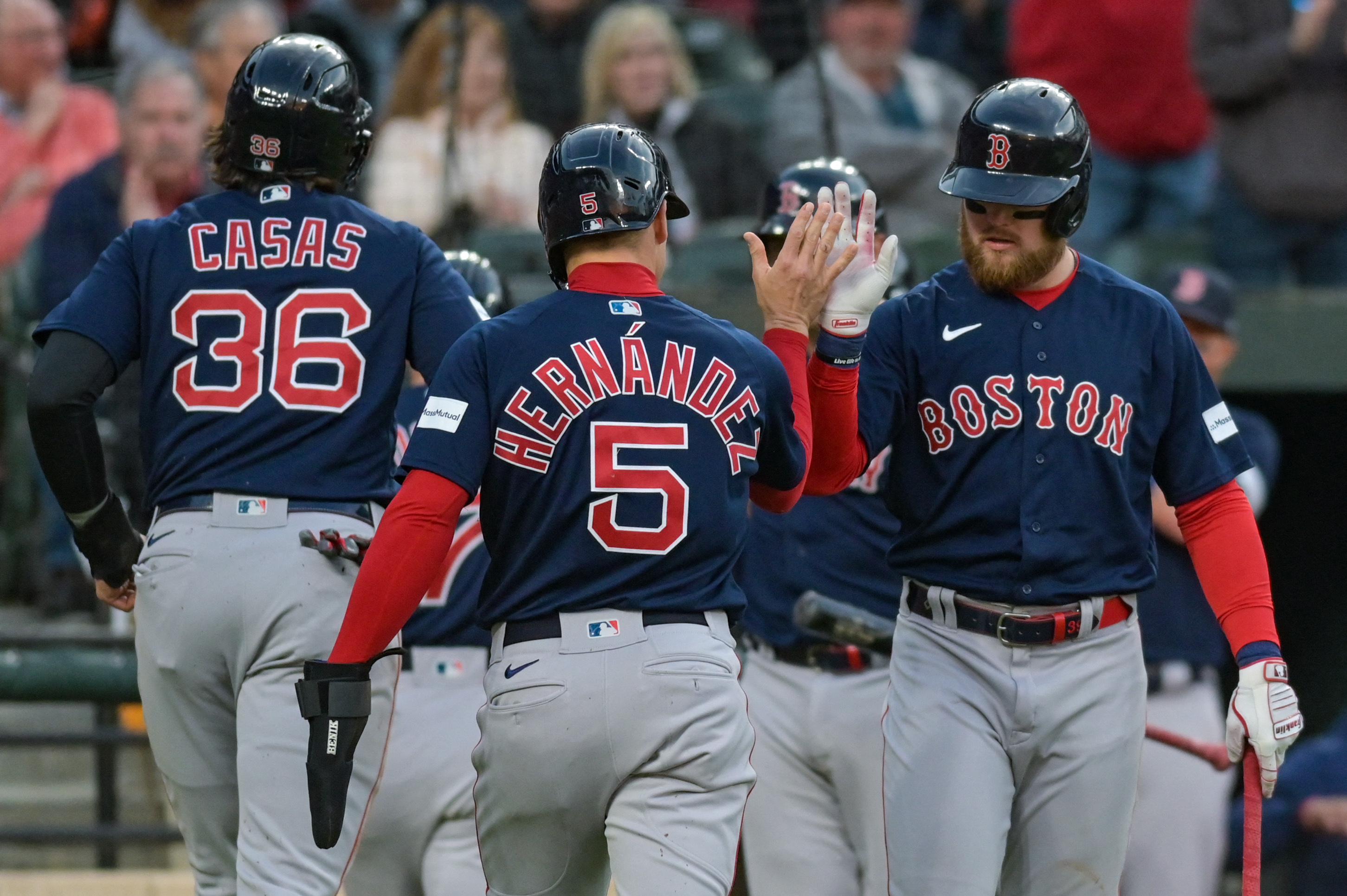 Garcia throws 7 solid innings, Astros beat Red Sox 5-1