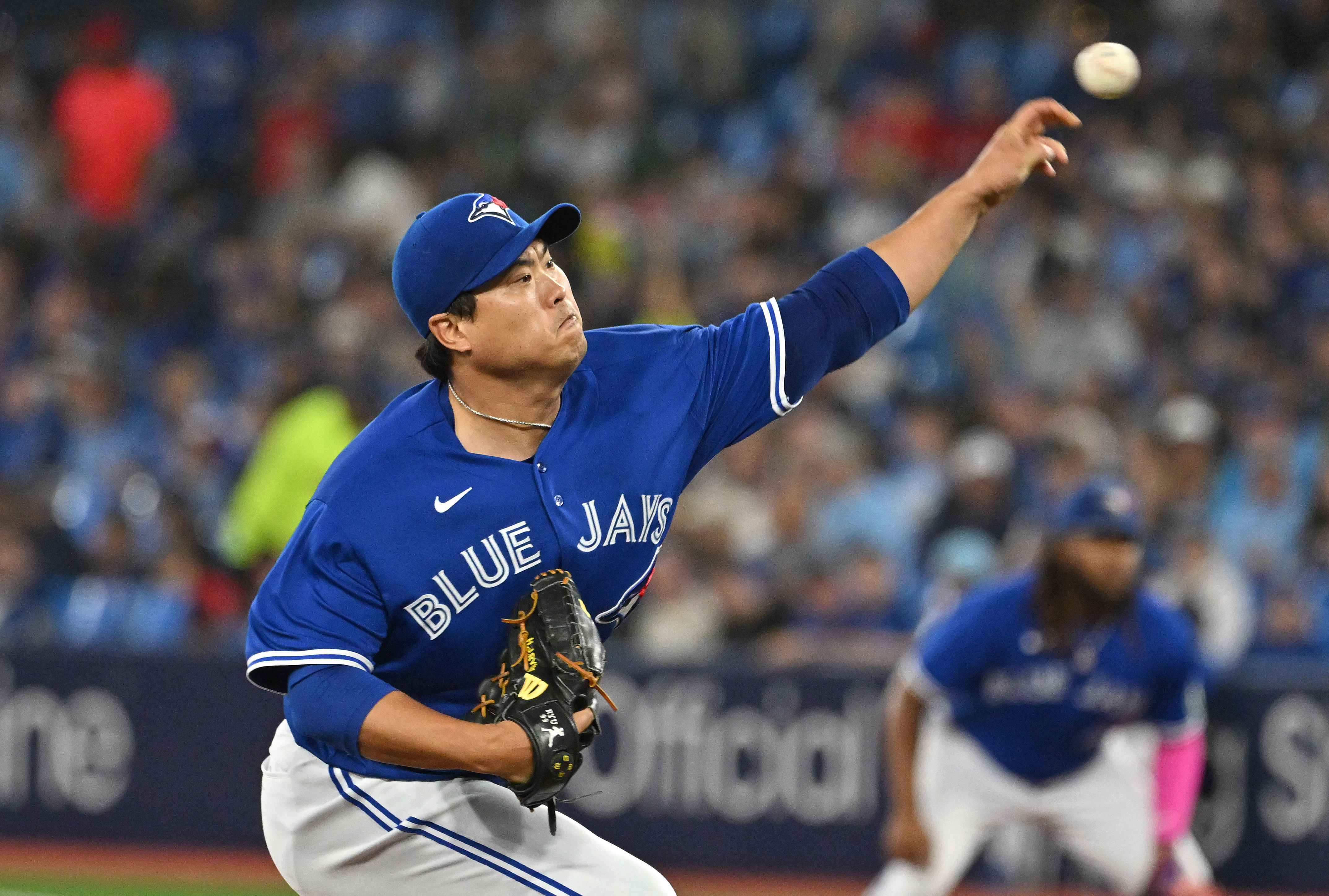 Davis Schneider homers as Hyun Jin Ryu pitches Toronto to 8-3 victory over  Cleveland