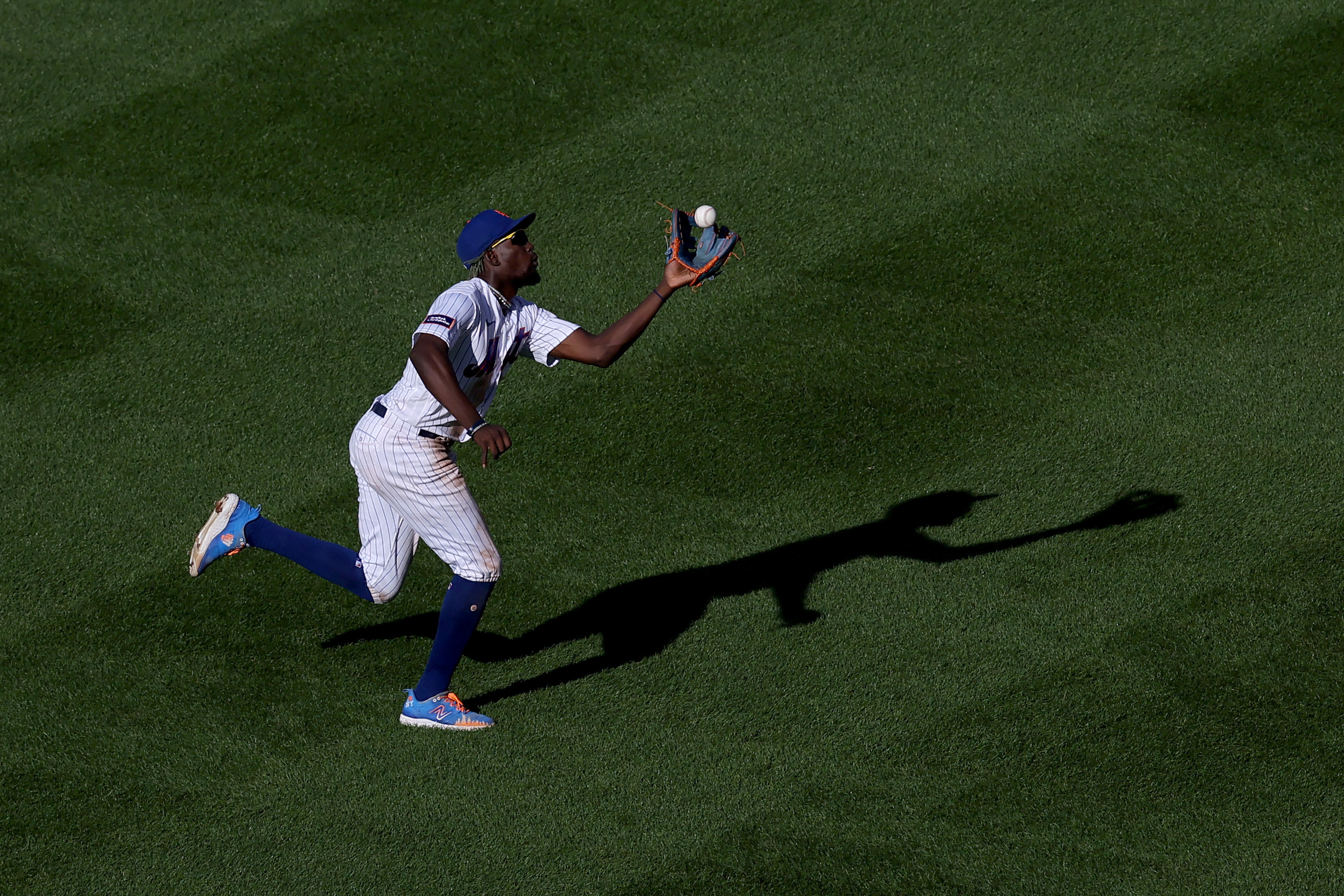 Phillies pound Mets, face Marlins in wild-card round - Field Level