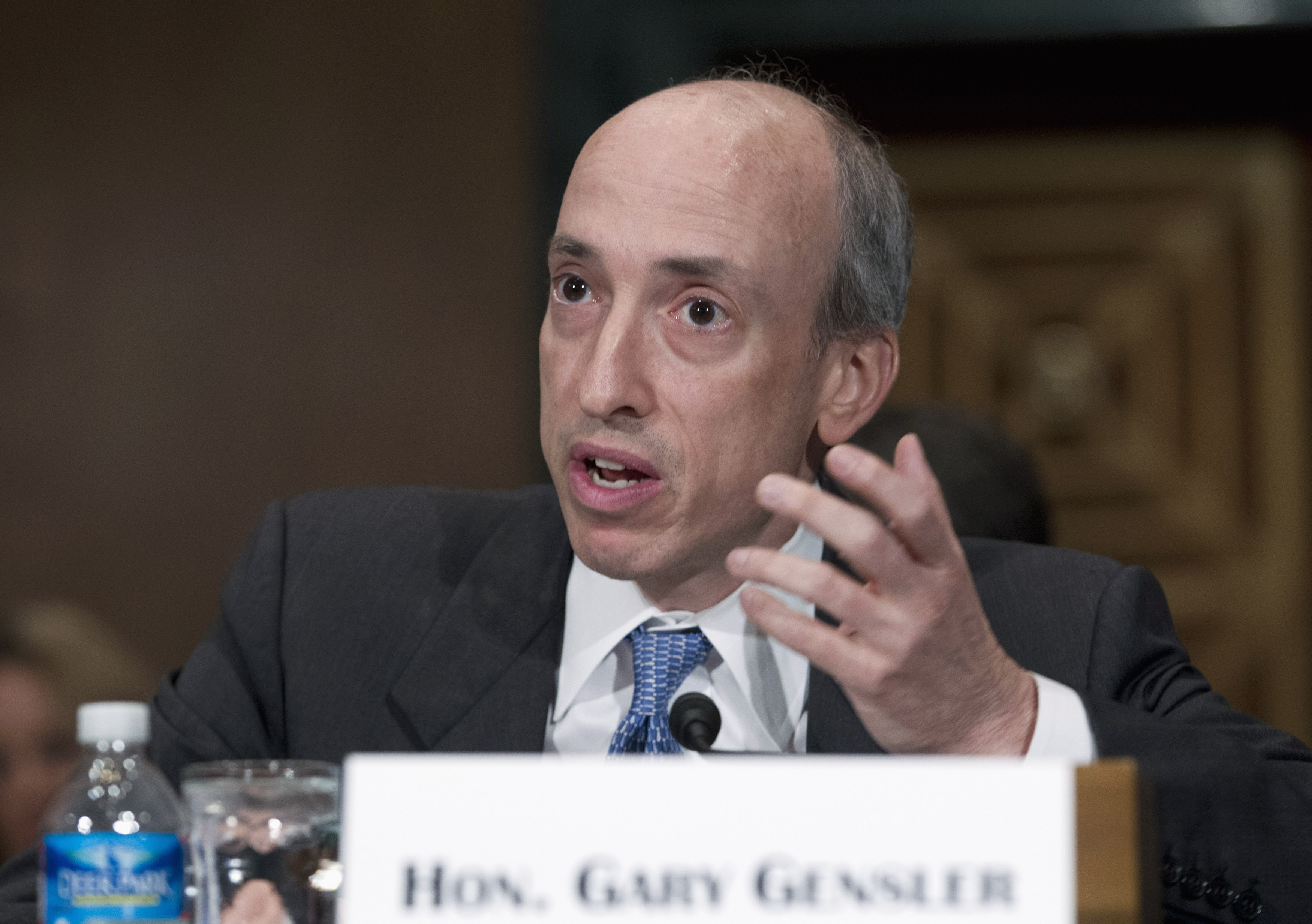 Commodity Futures Trading Commission Chair Gary Gensler testifies at a Senate Banking, Housing and Urban Affairs Committee hearing on Capitol Hill July 30, 2013. REUTERS/Jose Luis Magana (UNITED STATES - Tags: POLITICS BUSINESS)