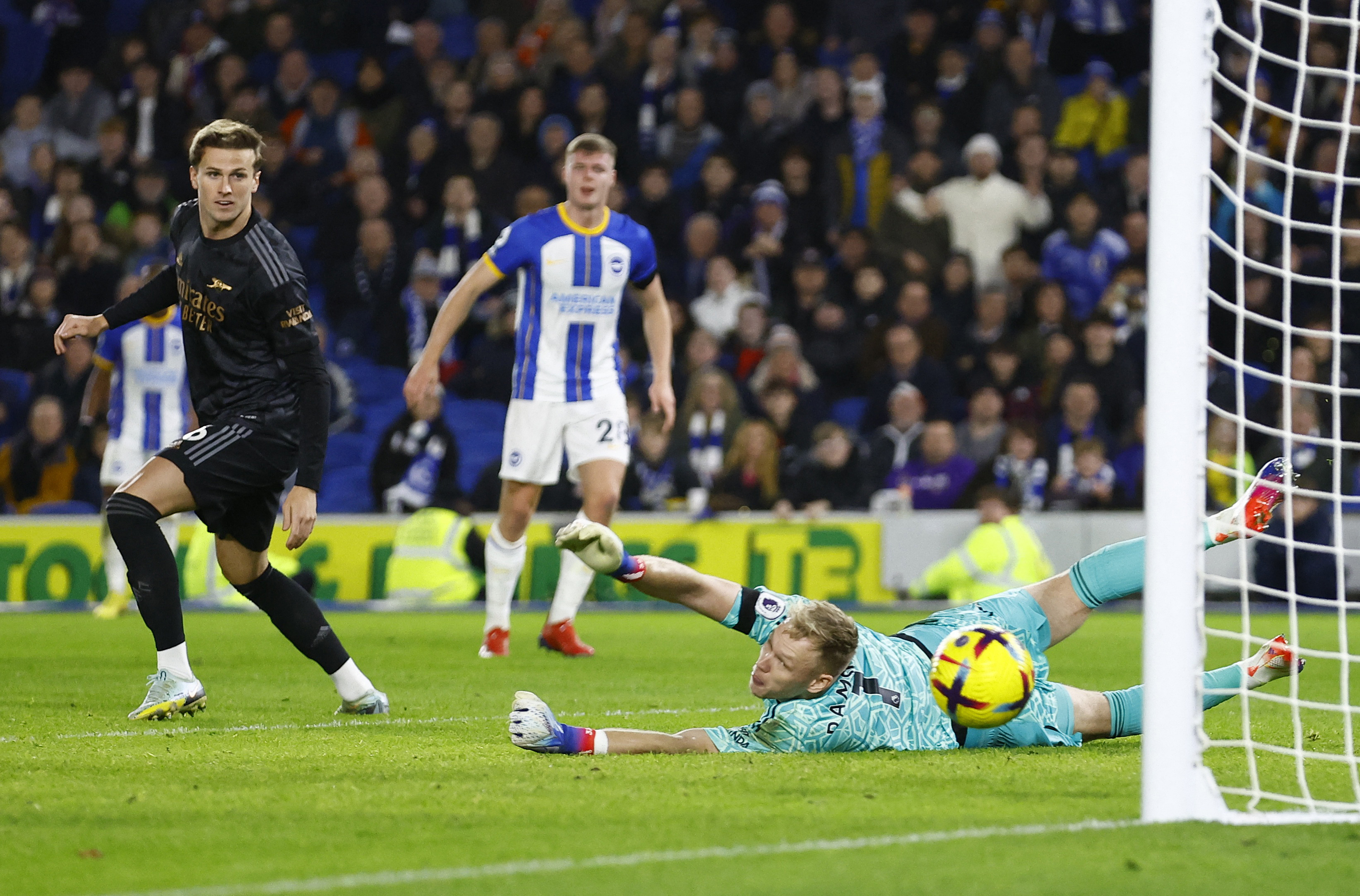 Arsenal vs Brighton result: Arsenal humiliated as Brighton deliver coup de  grace to title hopes