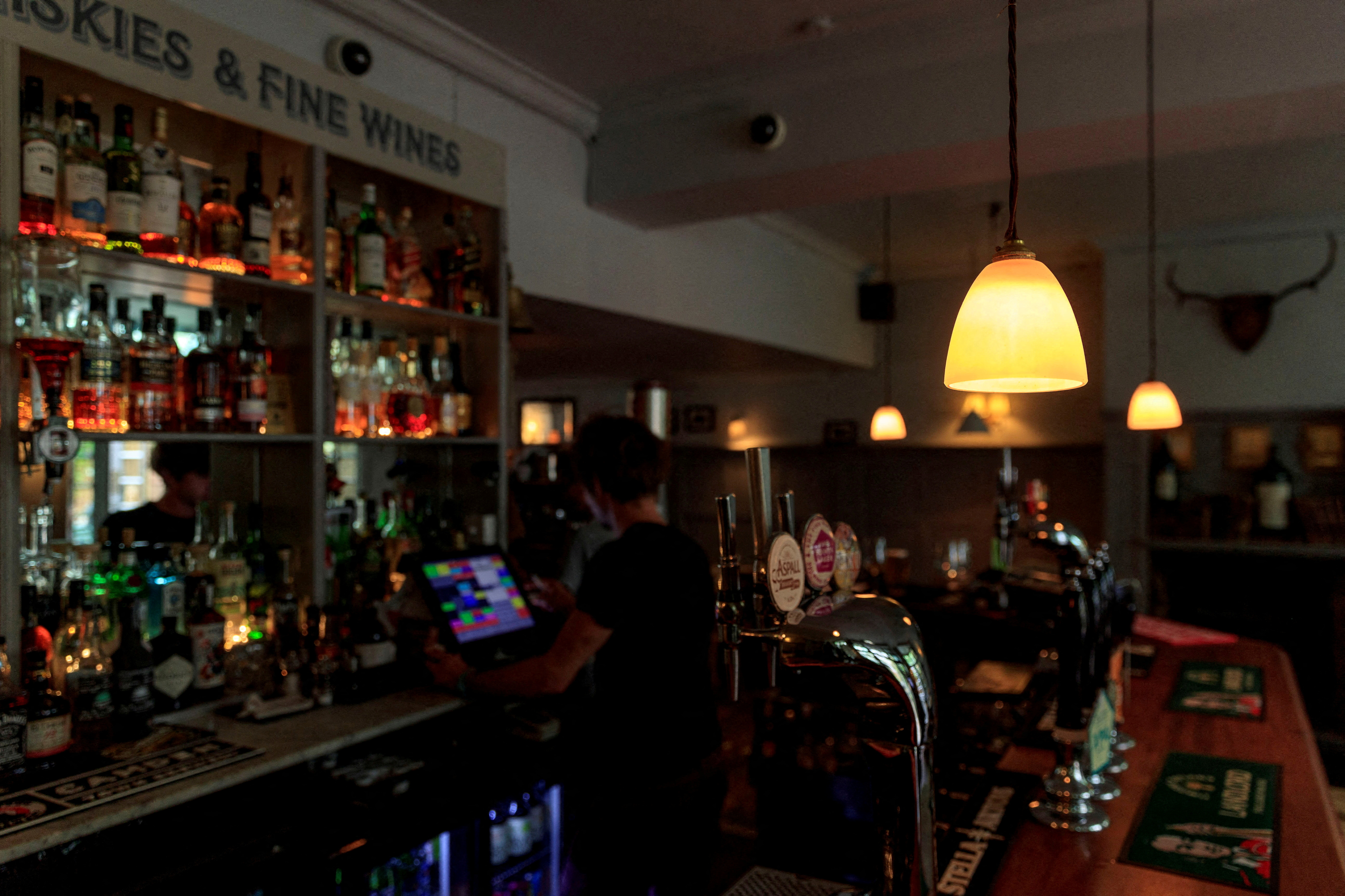 Britain's pubs fear winter misery as heating costs set to surge