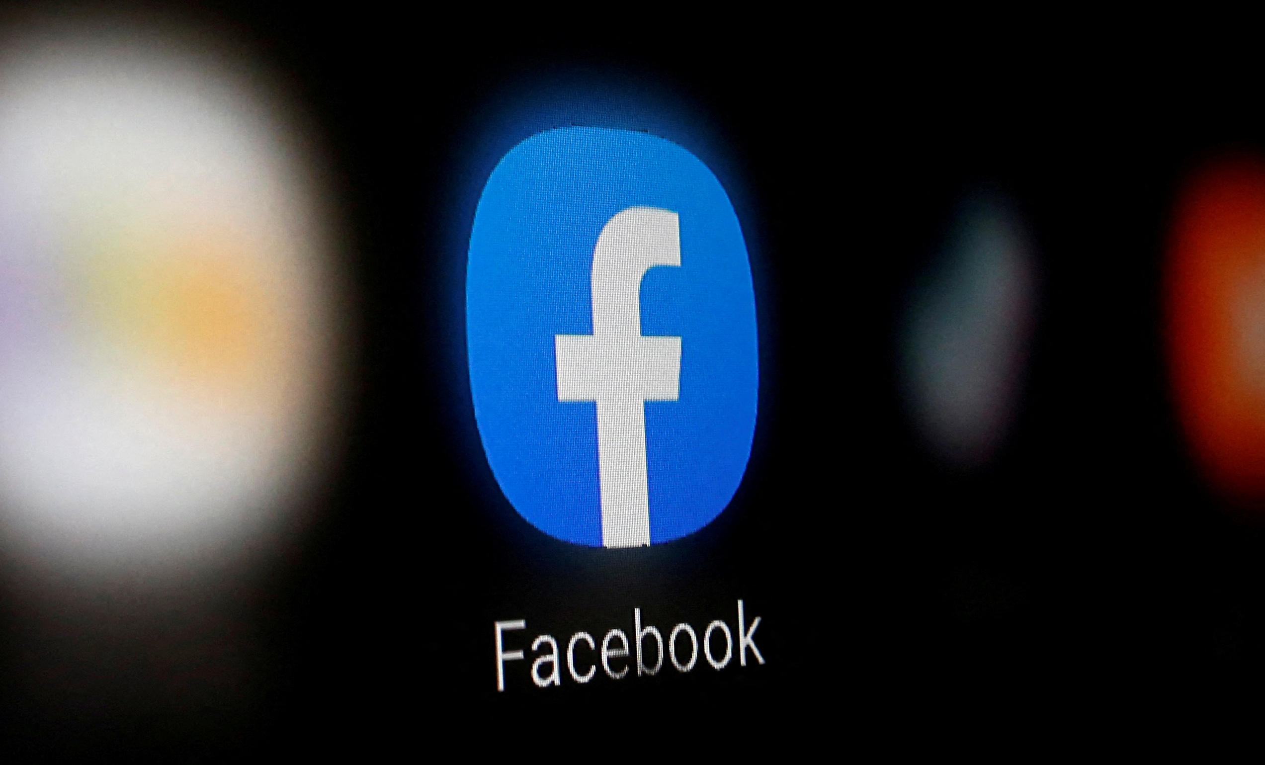 Facebook reveals mercenary spy companies targeting 50,000 people