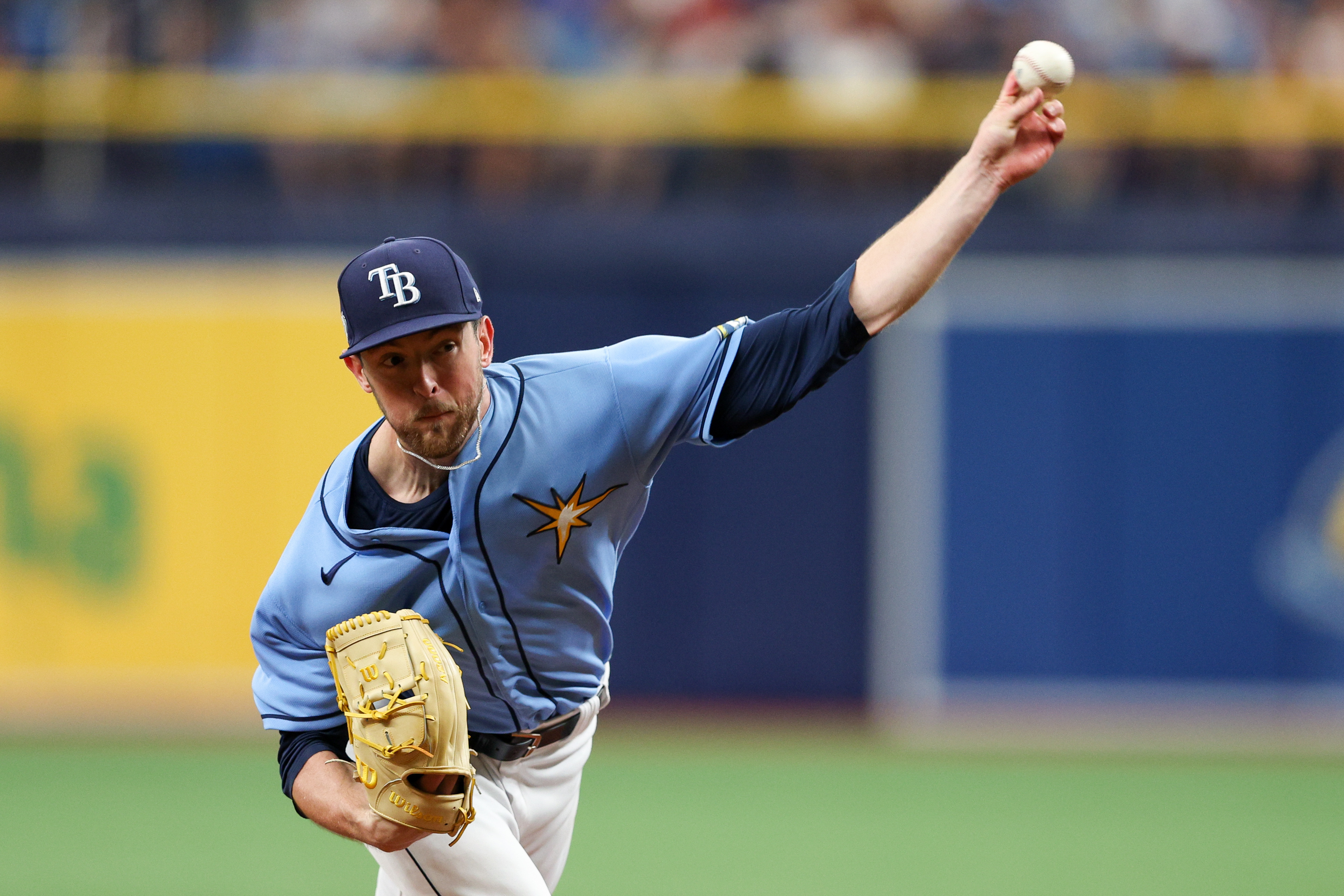 Rays drub Red Sox, tie MLB mark with 13th straight win