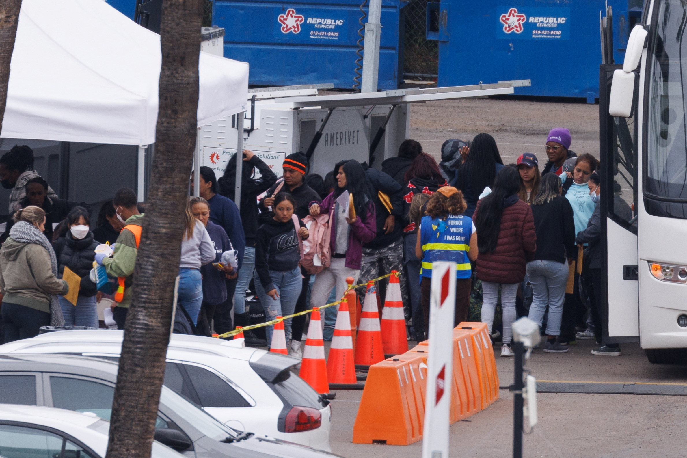 Migrants dropped at a hotel following the lifitng of Title 42 in San Diego