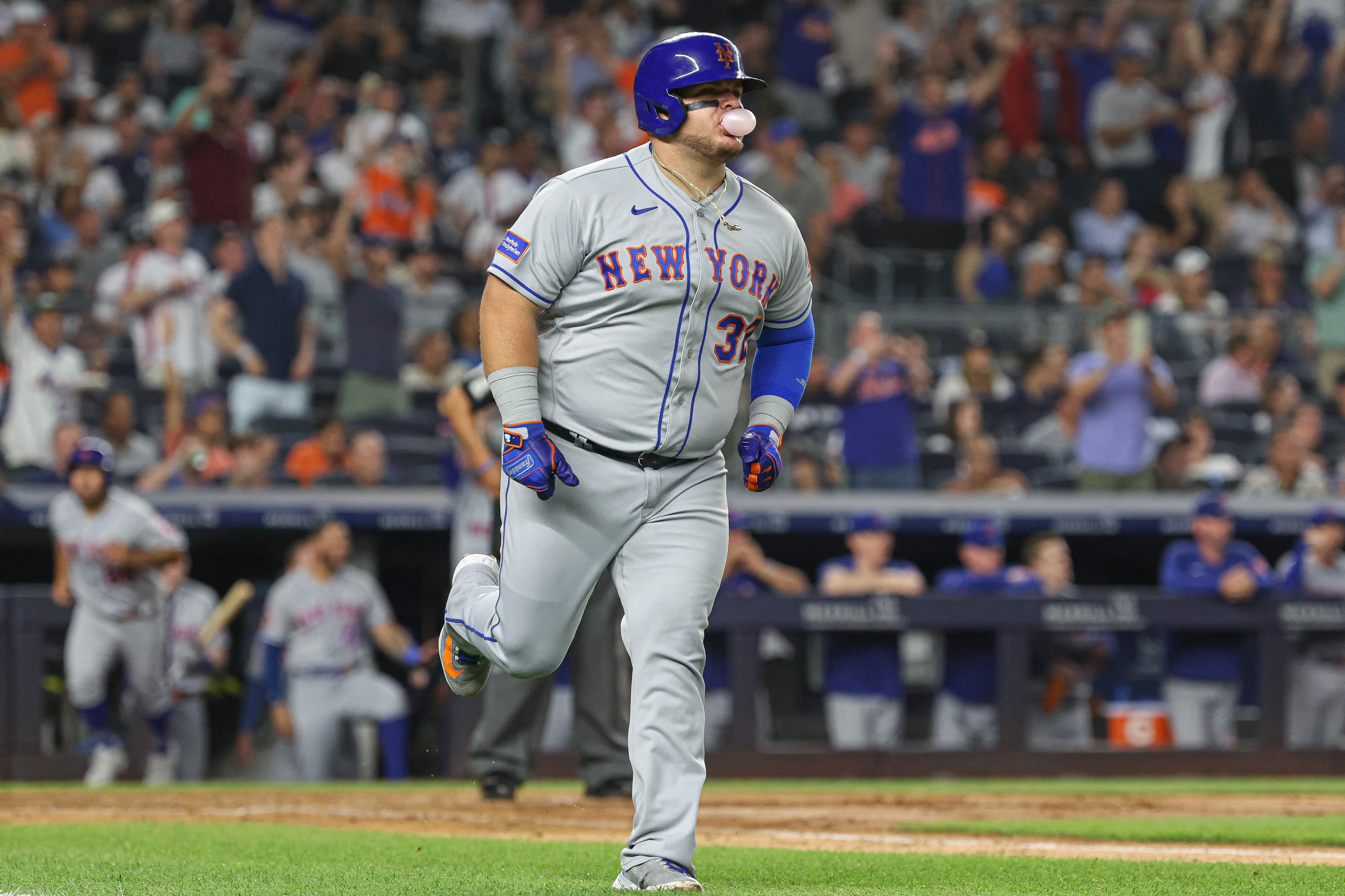 MLB Scores: Mets , Yankees 3—Pete Alonso, who is SO back, leads