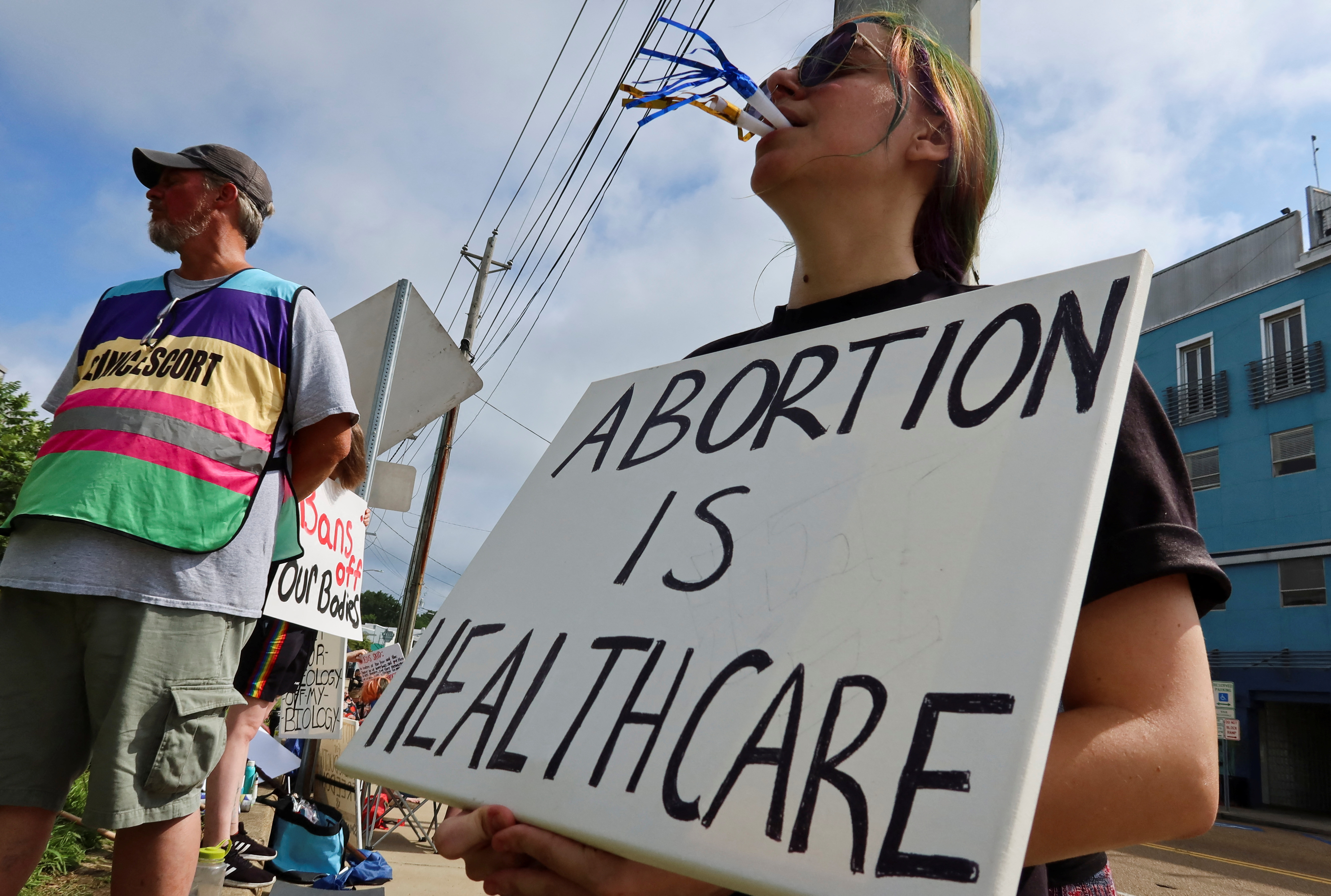 Abortion center in Mississippi permanently closes its doors