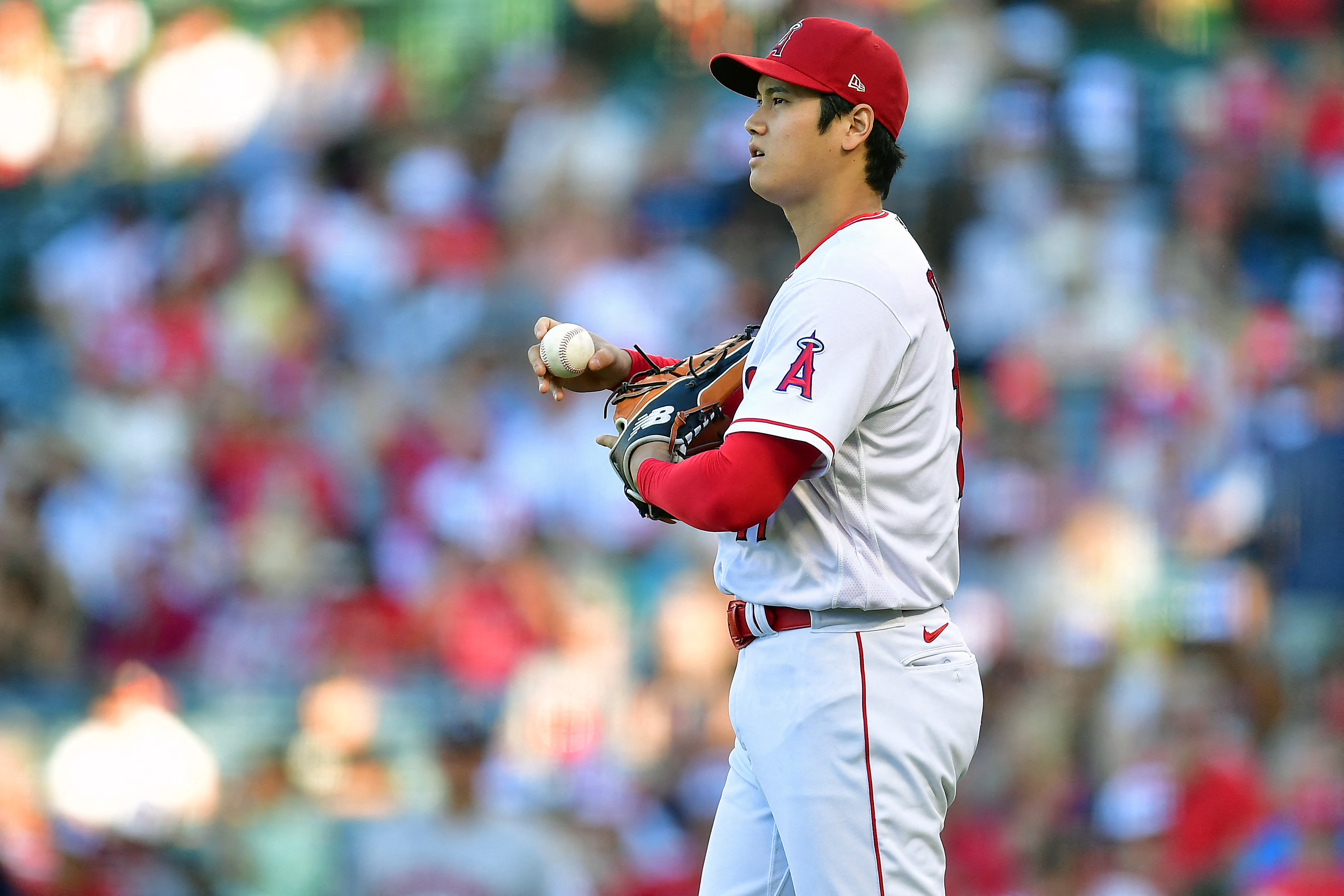 Shohei Ohtani allows 4 earned runs, takes the loss in the Astros