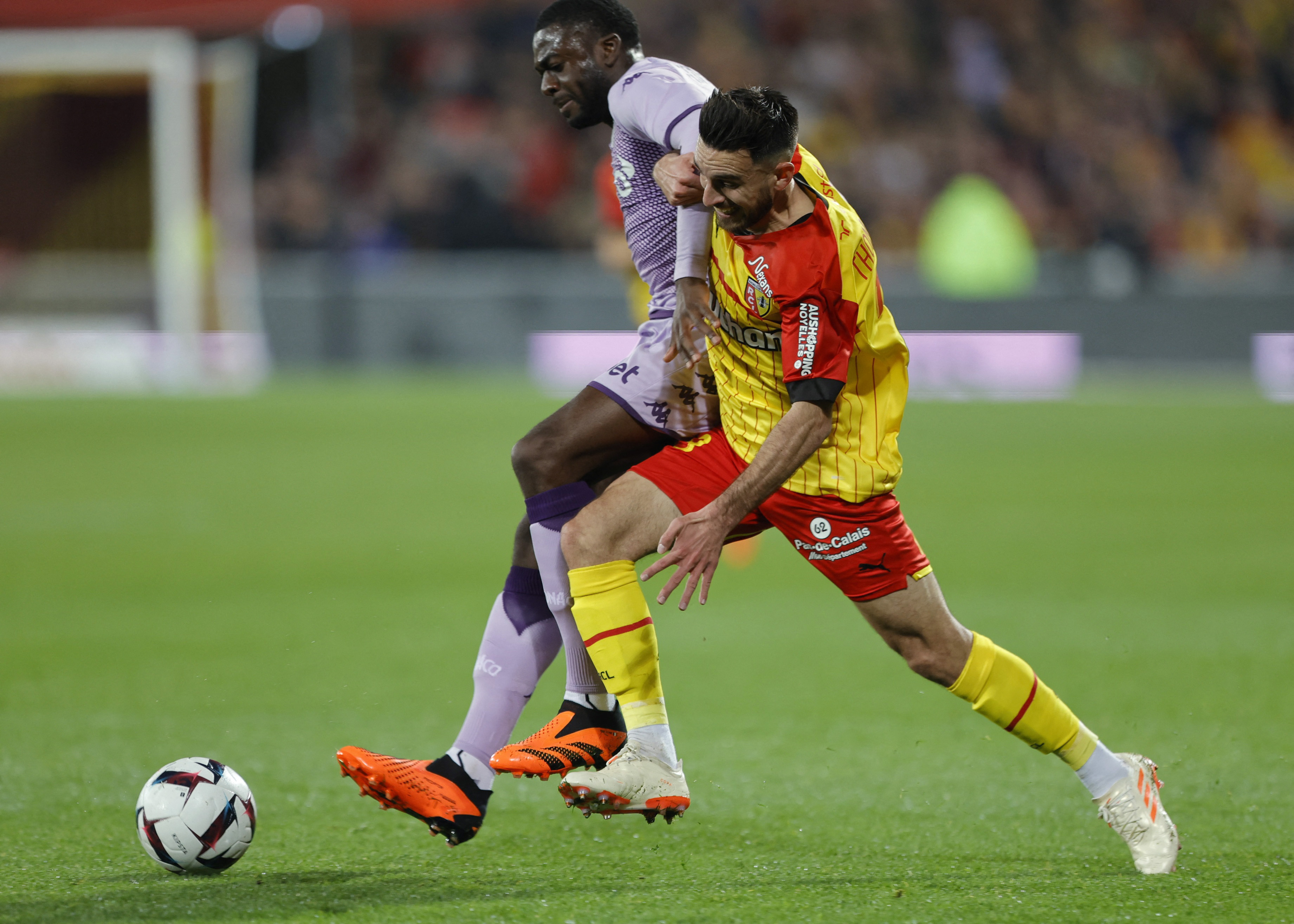 Openda shines as Lens boost Champions League hopes with Monaco win