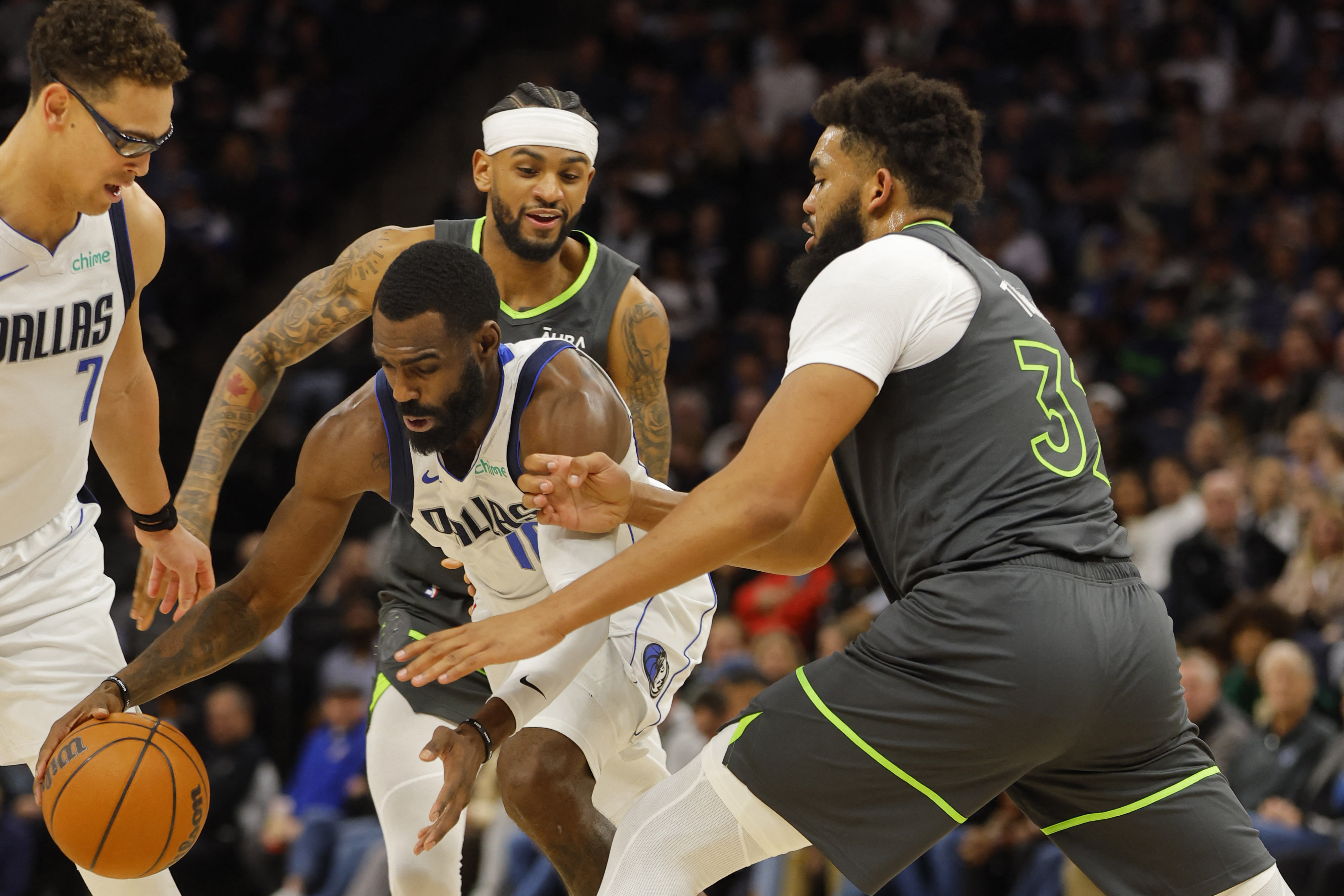 NBA: Dallas Mavericks at Minnesota Timberwolves