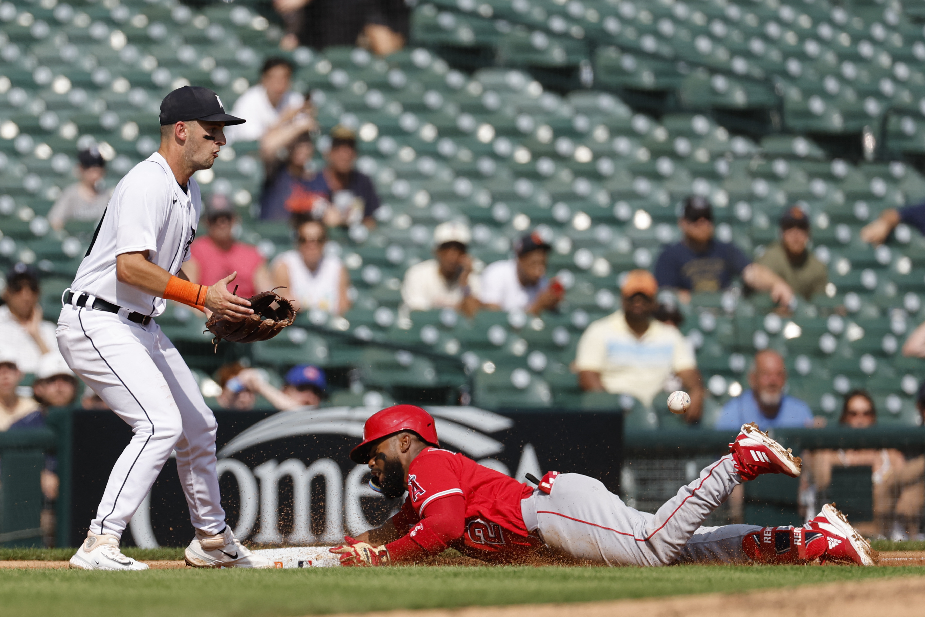 Tigers swept in doubleheader by Ohtani's arm and bat – Friday