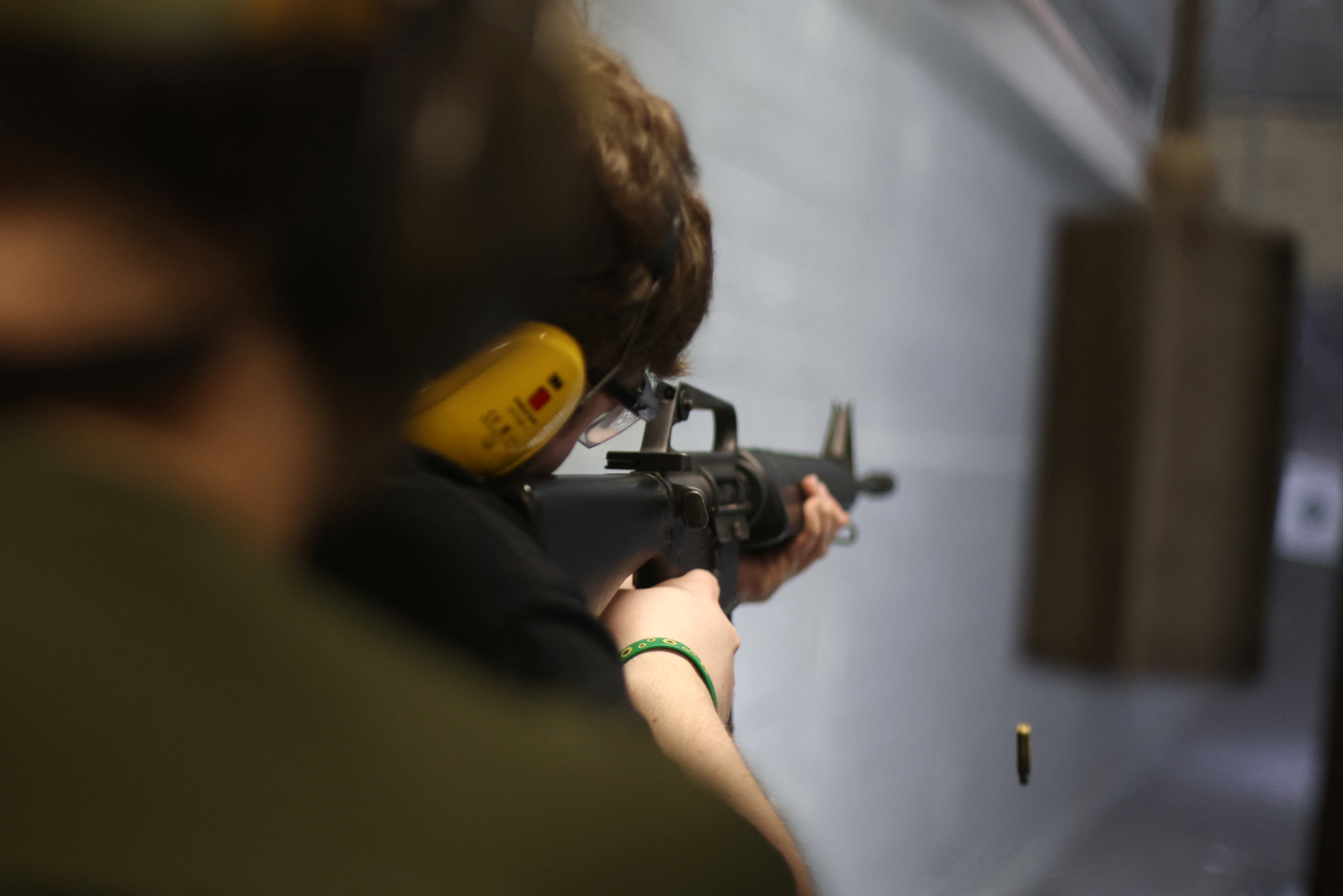 Polish shooting ranges see rise in new users due to Ukraine war | Reuters