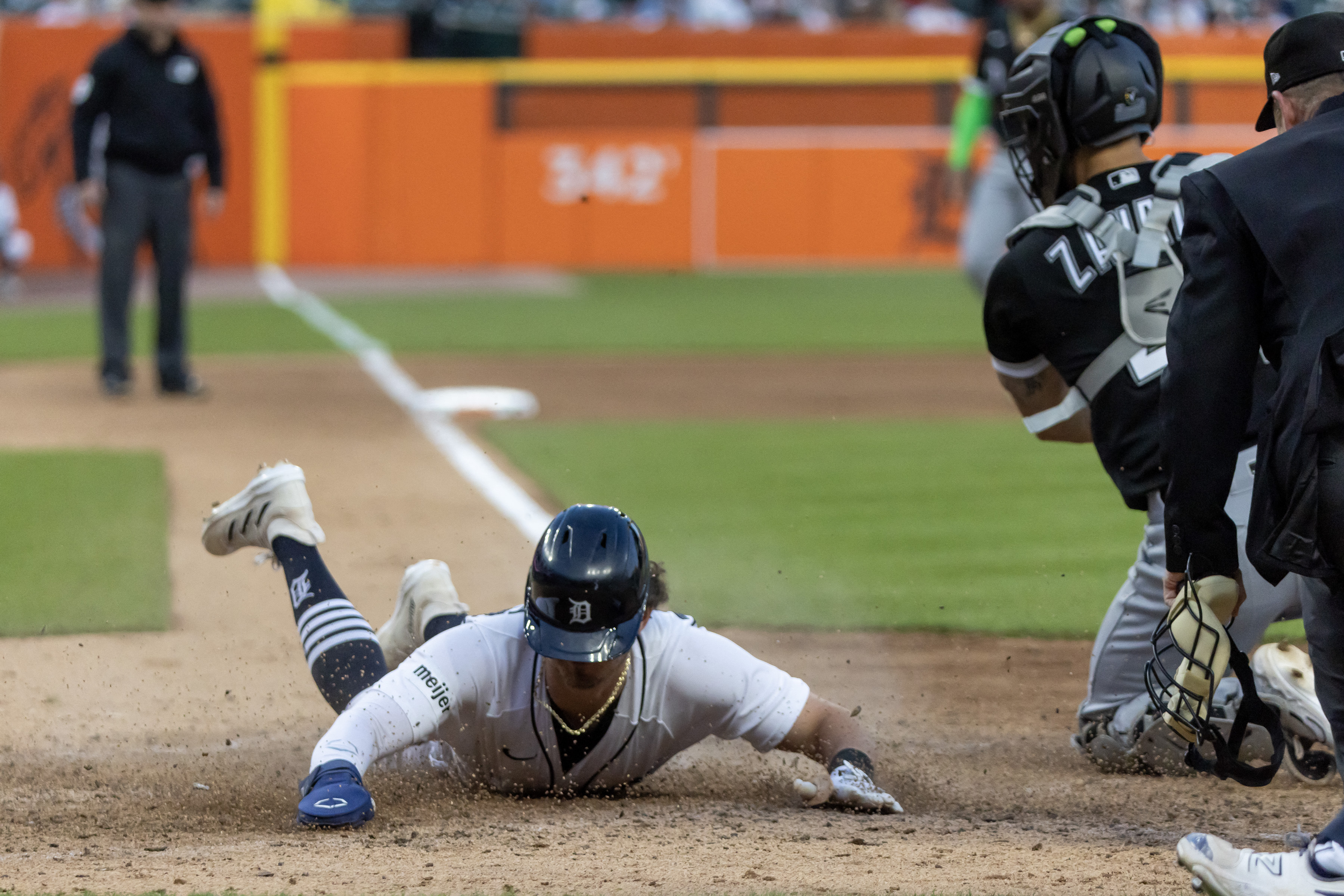 Akil Baddoo lines RBI single, 05/19/2023