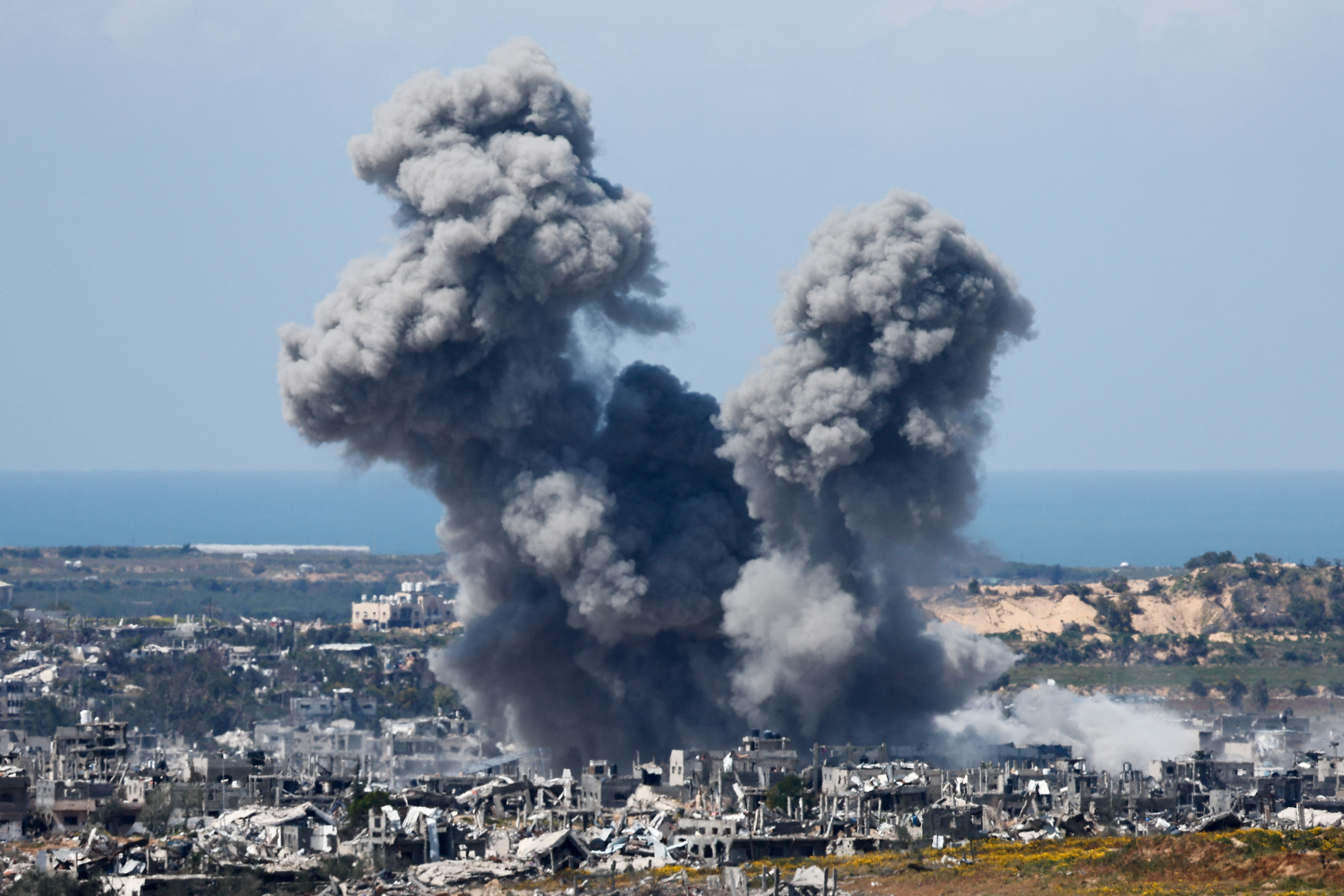 イスラエルのガザ空爆で慈善団体職員死亡、外国人も＝ハマス報道官