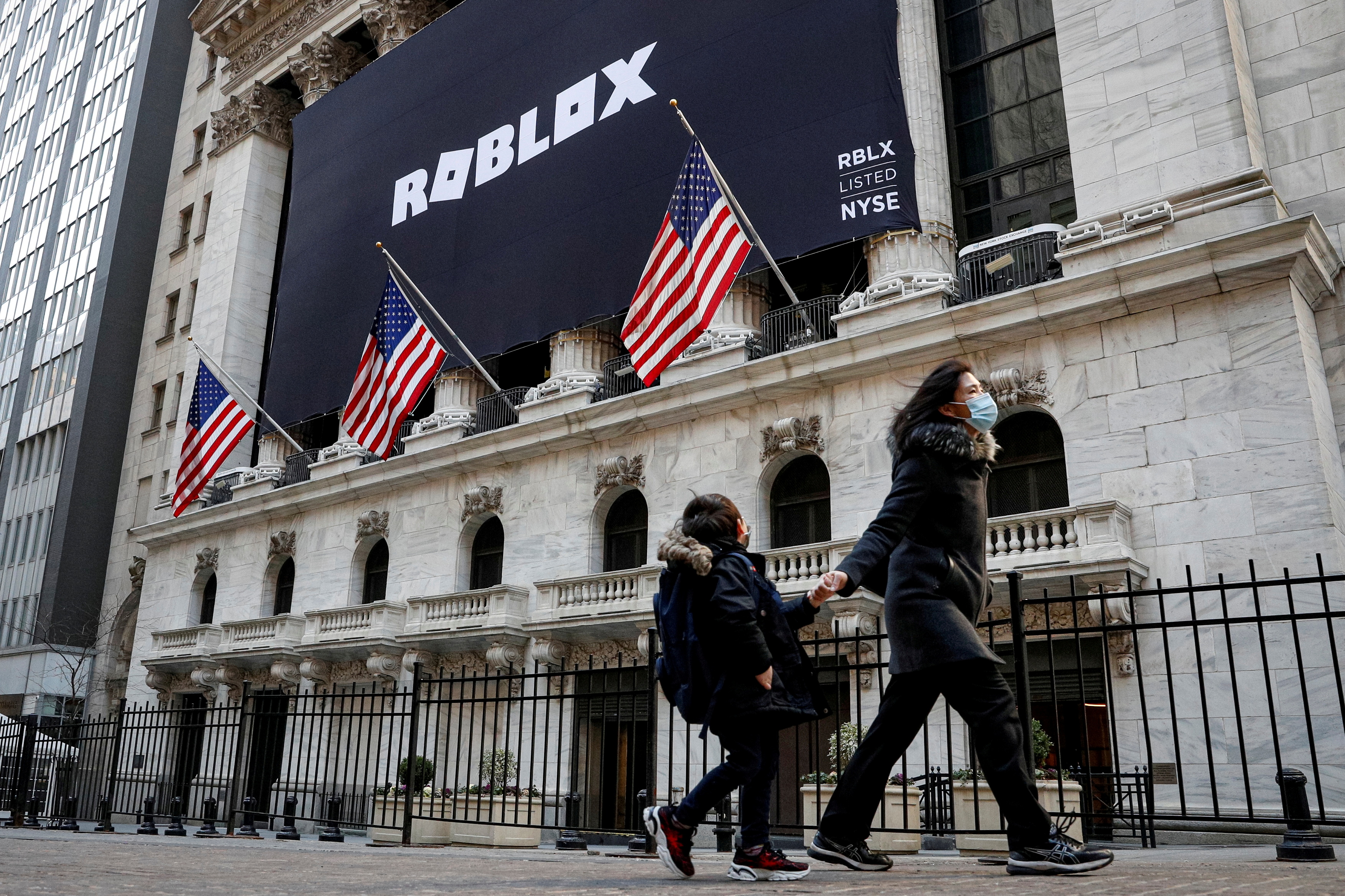 Roblox hits $7 billion in player spending on mobile, with