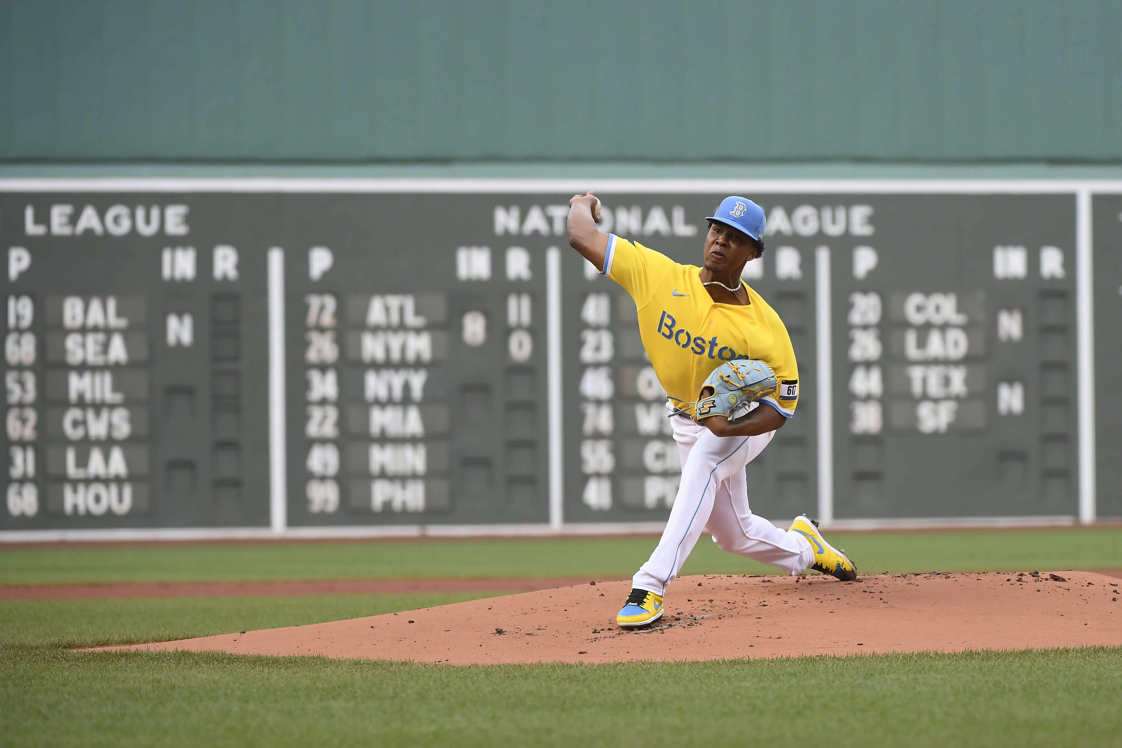 Carpenter hits 2 HRs, Tigers go deep over Green Monster 4 times in 6-2 win  over Red Sox – The Oakland Press