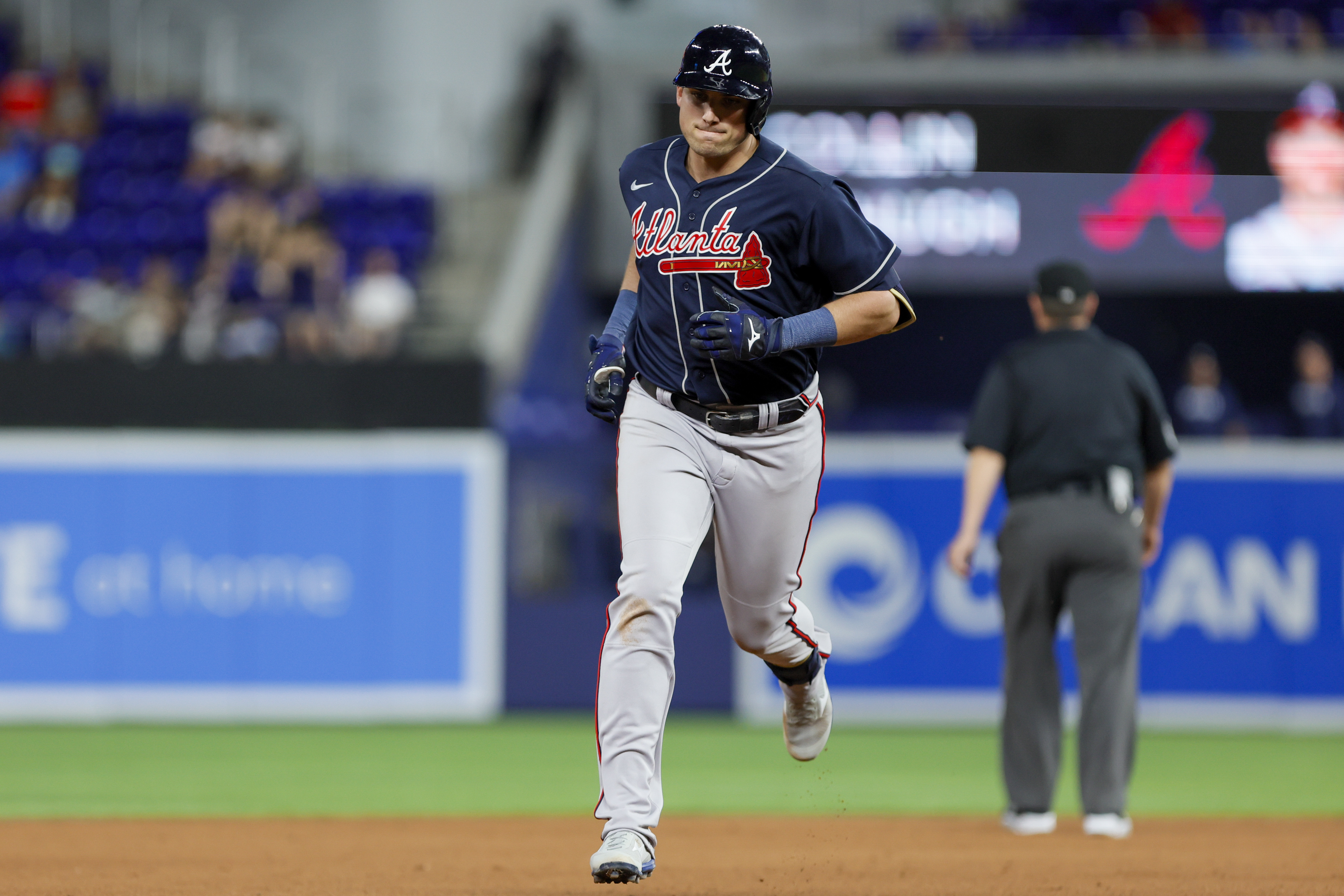 Marcell Ozuna powers Braves past Marlins