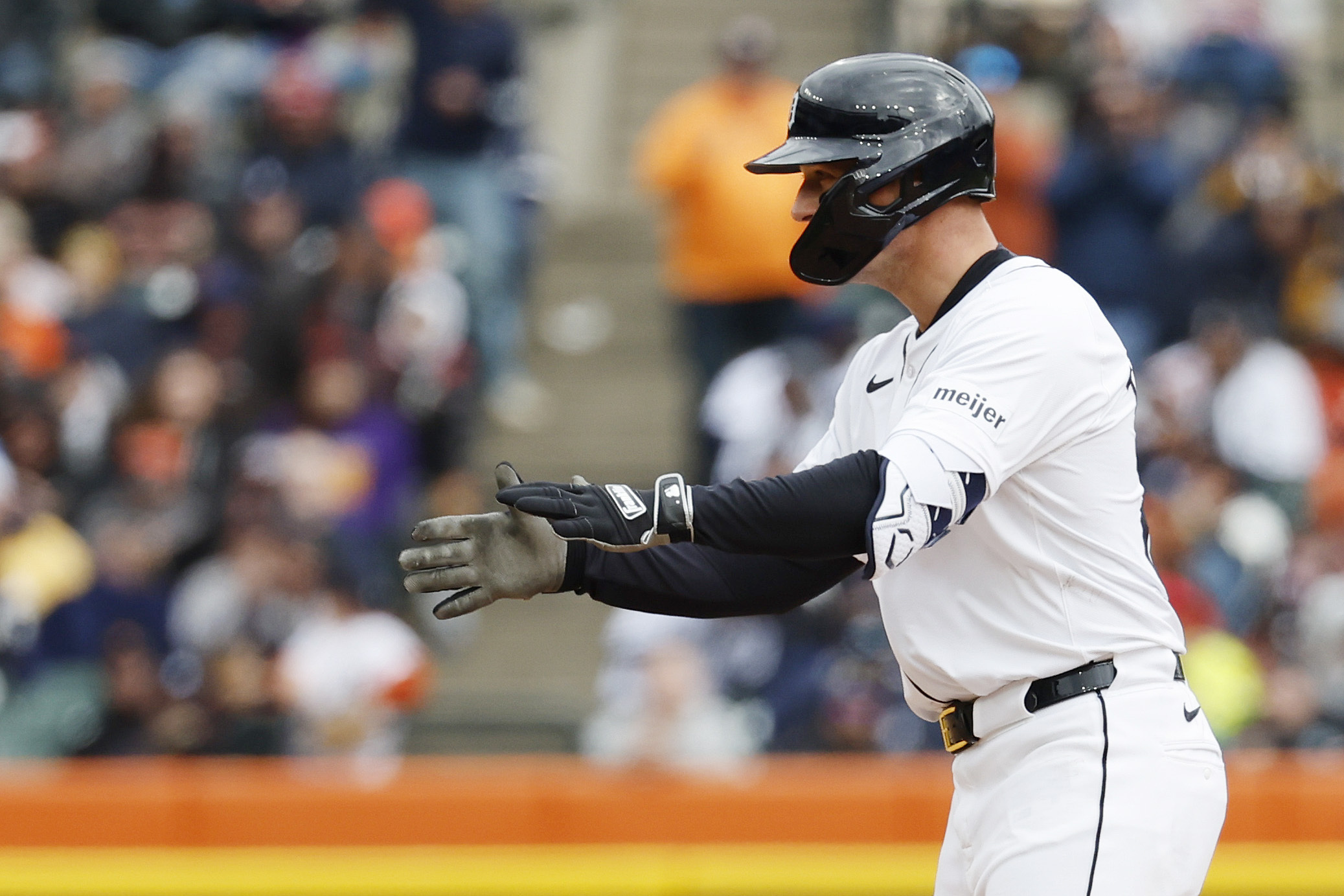 Gio Urshela Doubles In Winning Run As Red-hot Tigers Top A's | Reuters