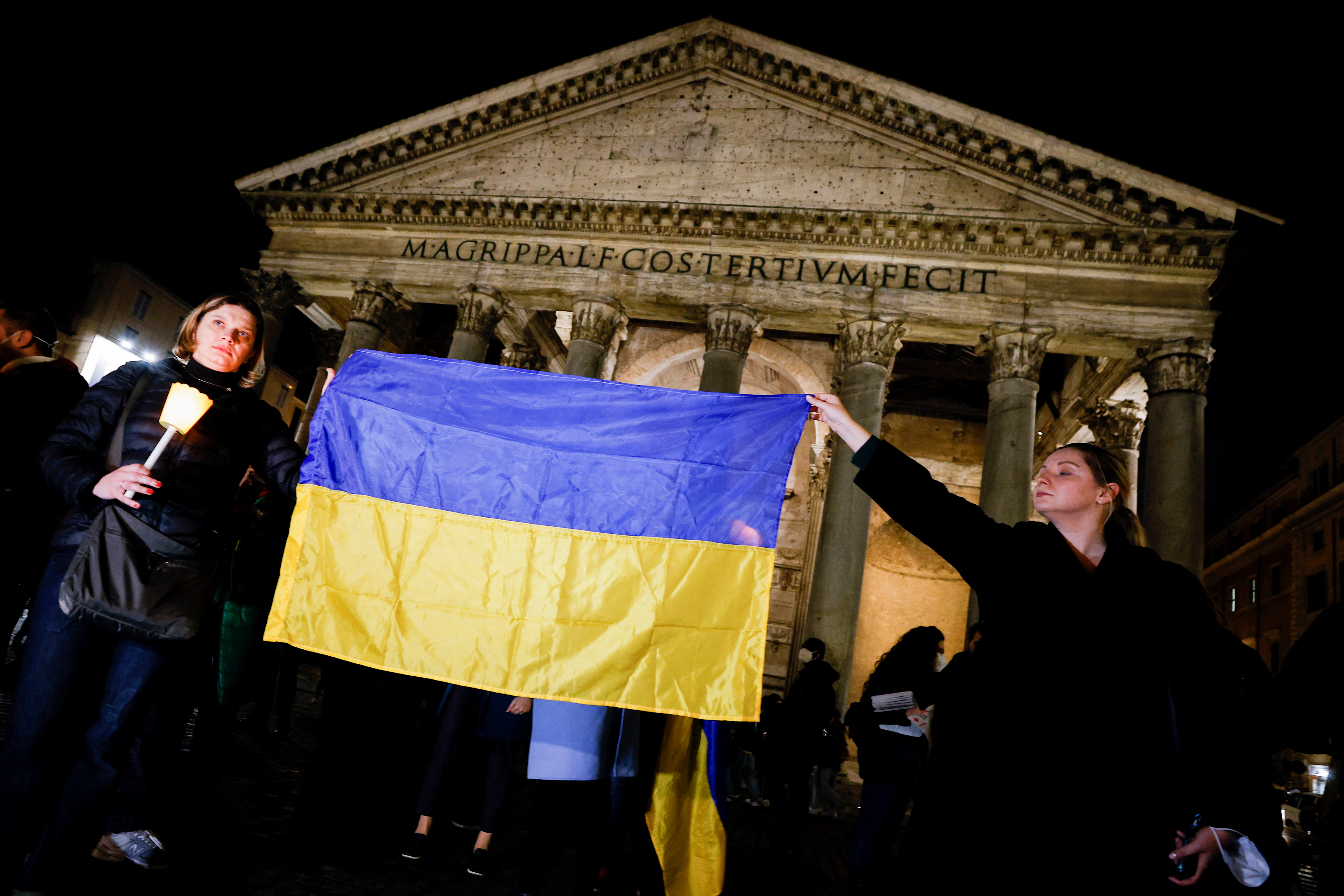 People gather in solidarity calling for peace between Ukraine and Russia, in Rome
