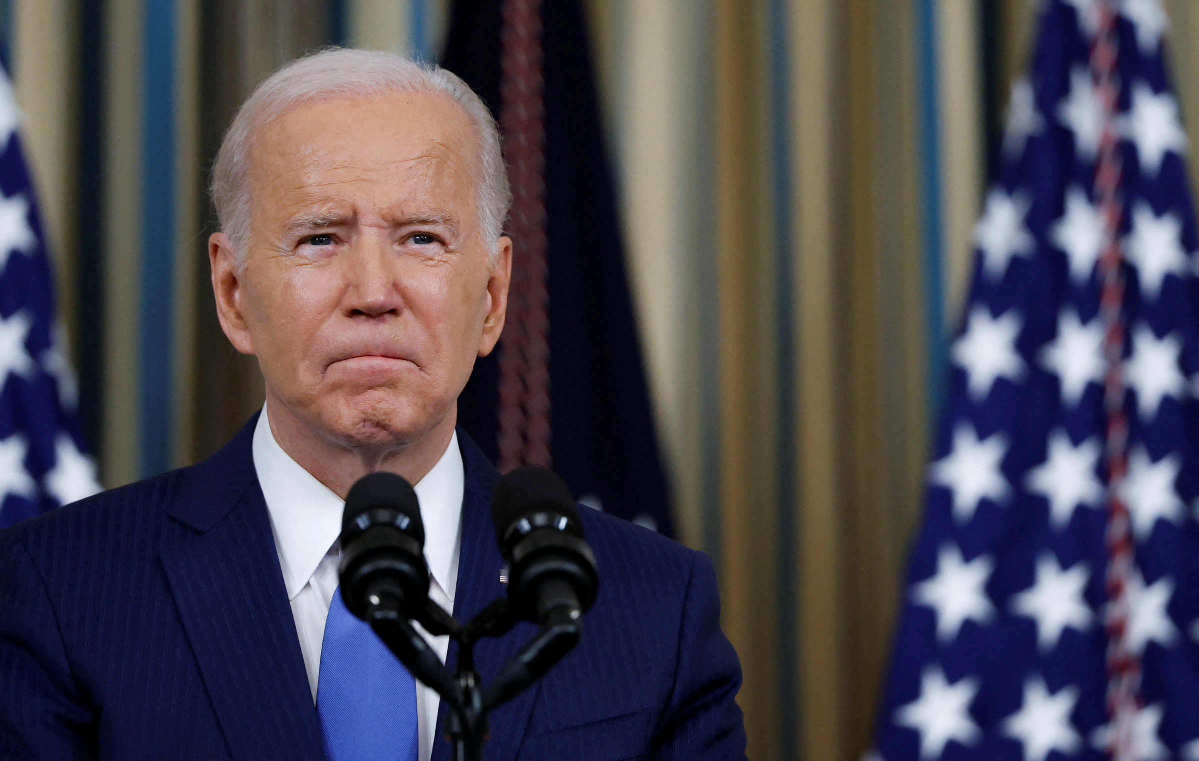 Fejlfri Fjern Stort univers Biden says 'we're not anywhere near a recession' right now | Reuters