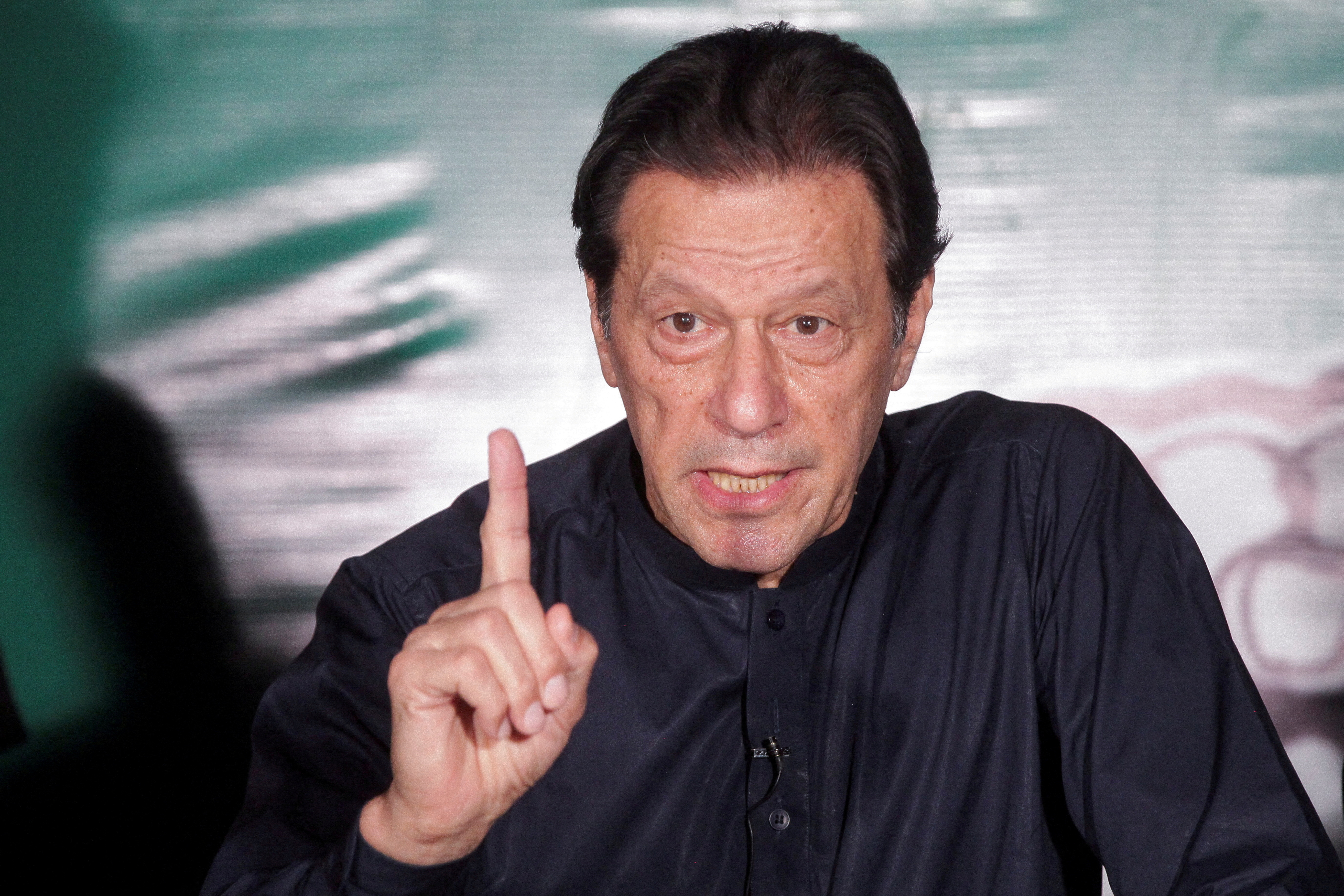 Ο δικηγόρος λέει ότι η καταδίκη του Imran Khan ανεστάλη από πακιστανικό δικαστήριο