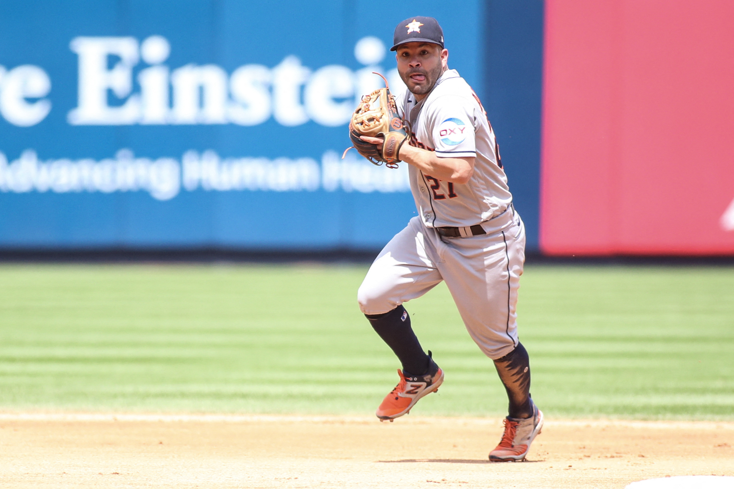 Still a Workhorse but Now an Astro, Justin Verlander Gets Set for Yankees -  The New York Times