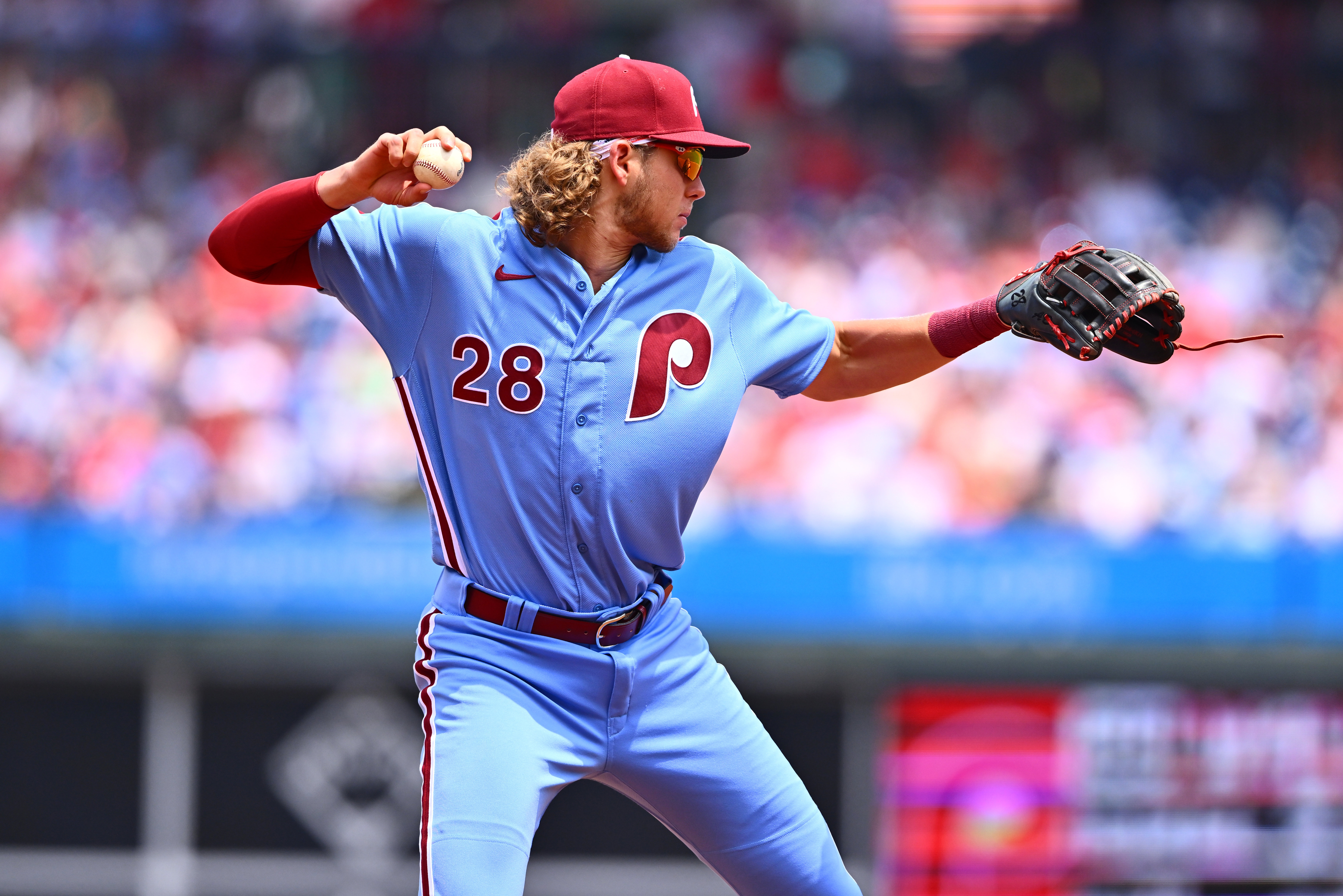 Brewers shut down Phillies behind Corbin Burnes (10 Ks)