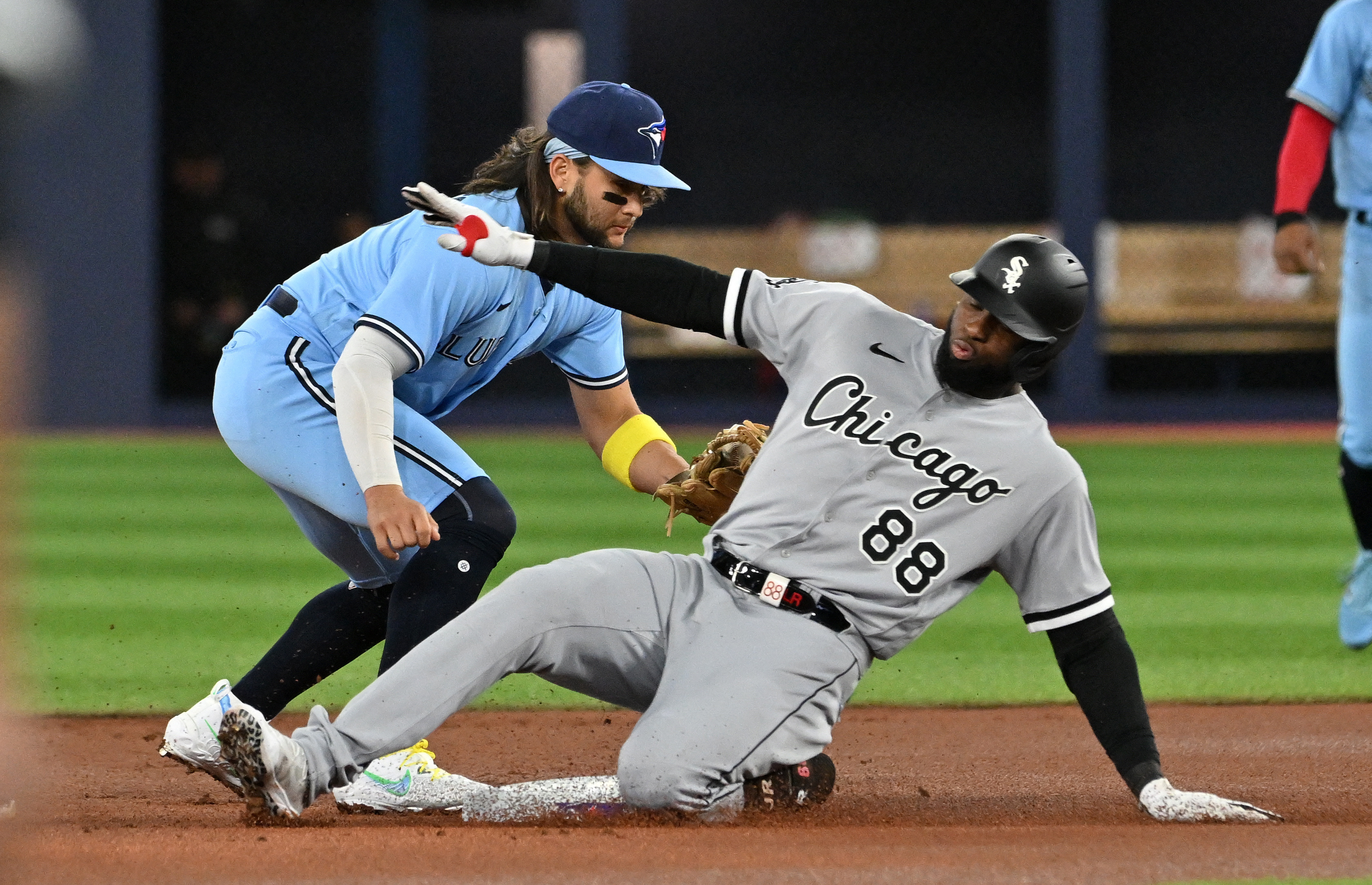 Rays hang 14 on White Sox, who drop eighth straight