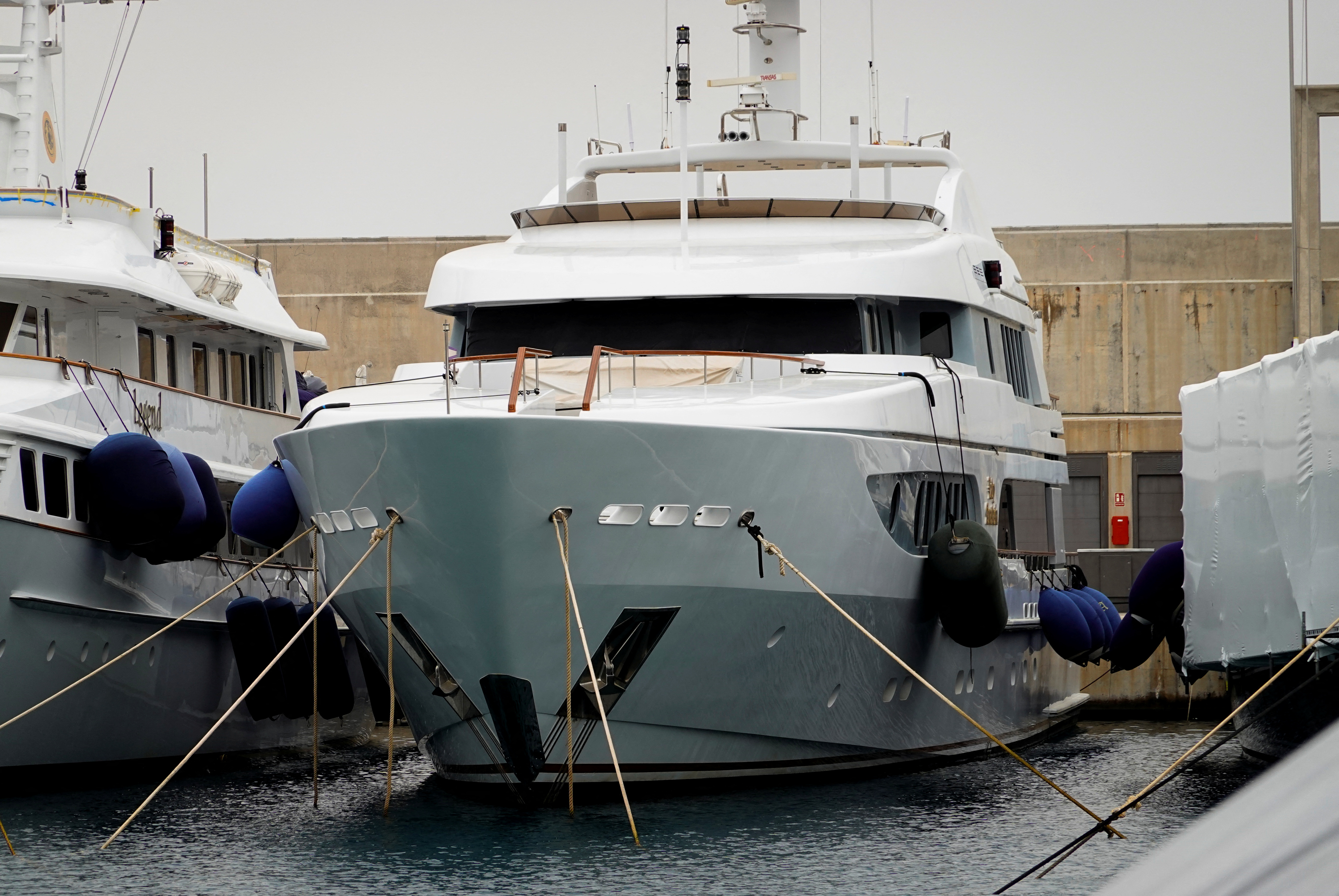 Spain detains yacht linked to Russian oligarch Mikheyev in Mallorca