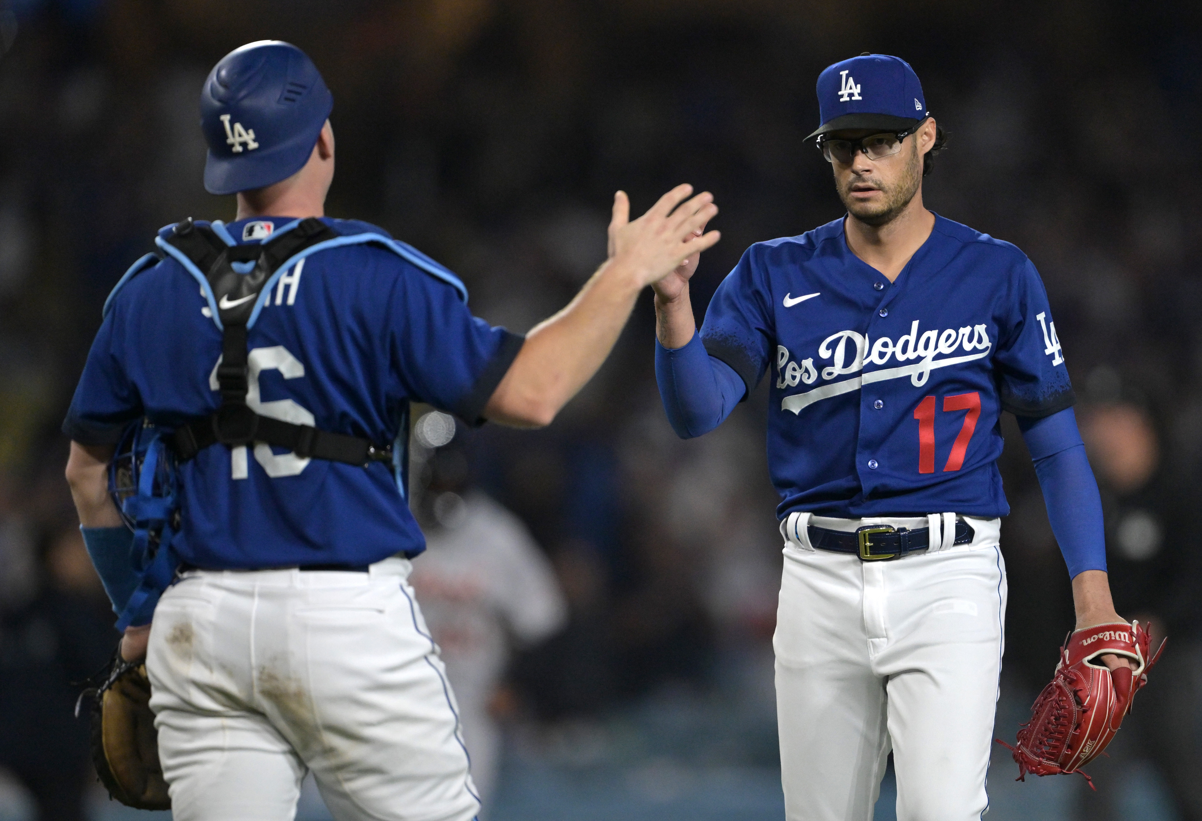 J.D. Martinez hits two home runs in Dodgers' win over Tigers - Los