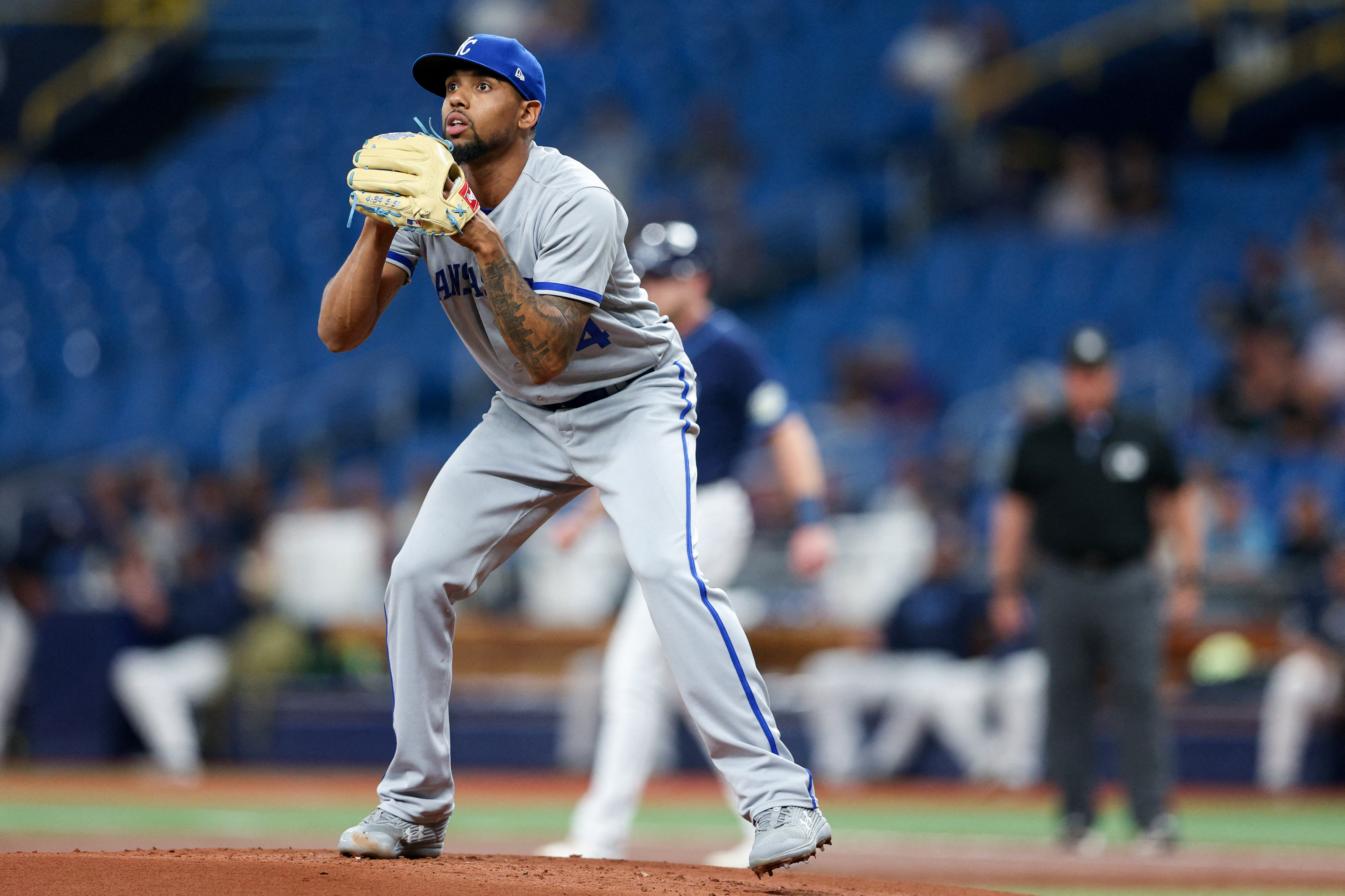 Rays manager Kevin Cash makes threat after Aroldis Chapman's 101