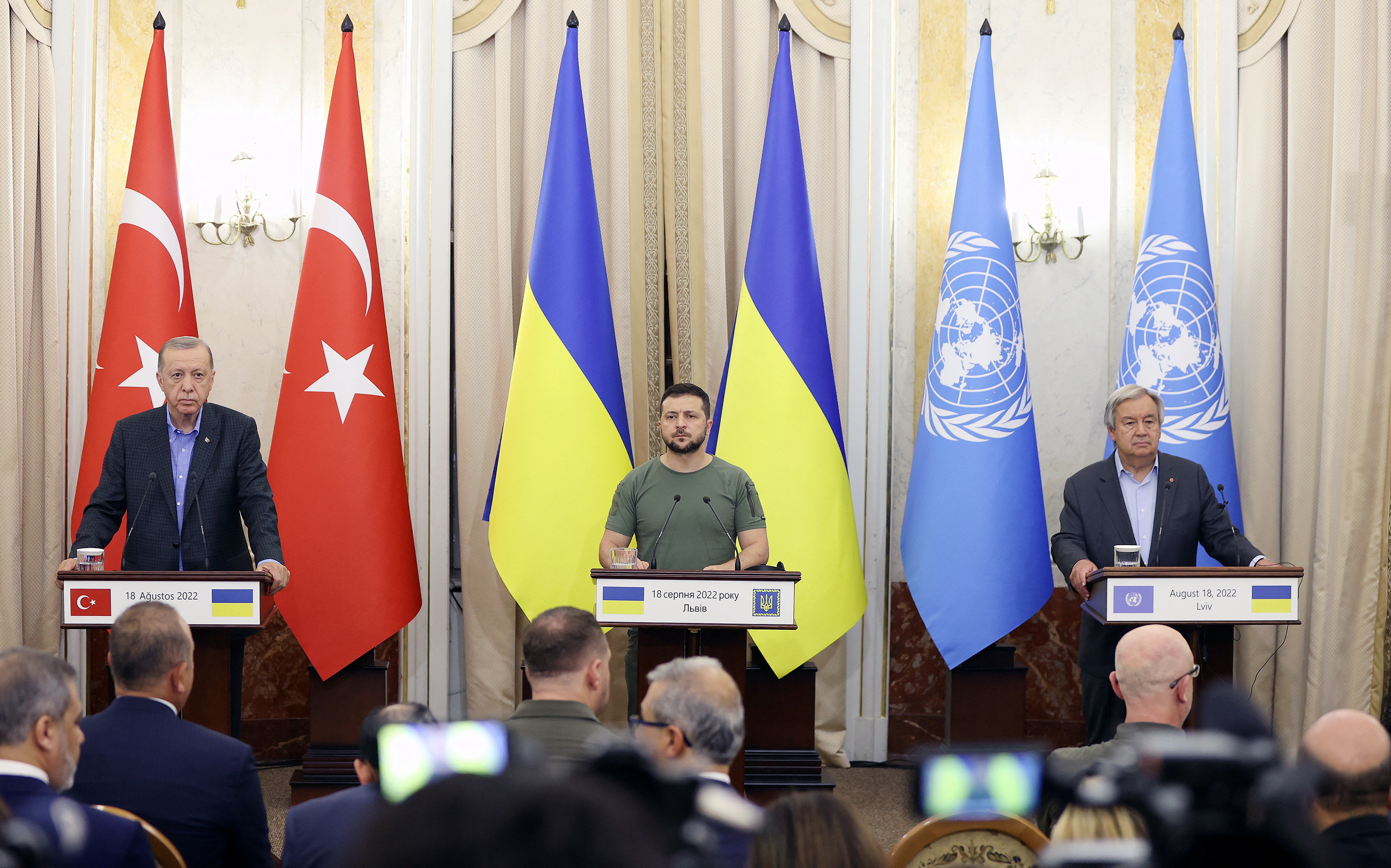 Turkish President Erdogan, Ukraine's President Zelenskiy and U.N. Secretary-General Guterres attend a news conference in Lviv