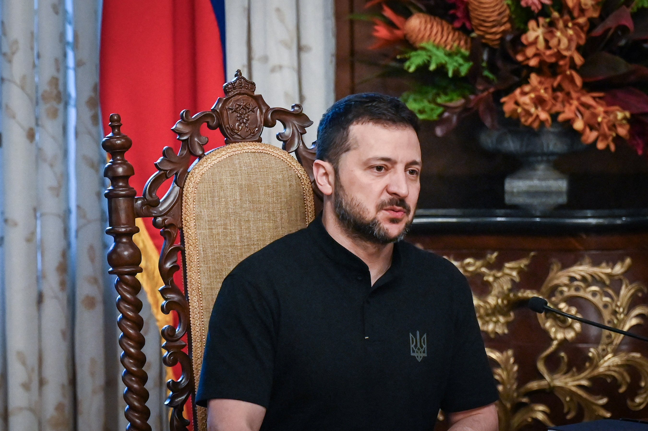 Ukraine's Zelenskiy in the Philippines to meet with Marcos