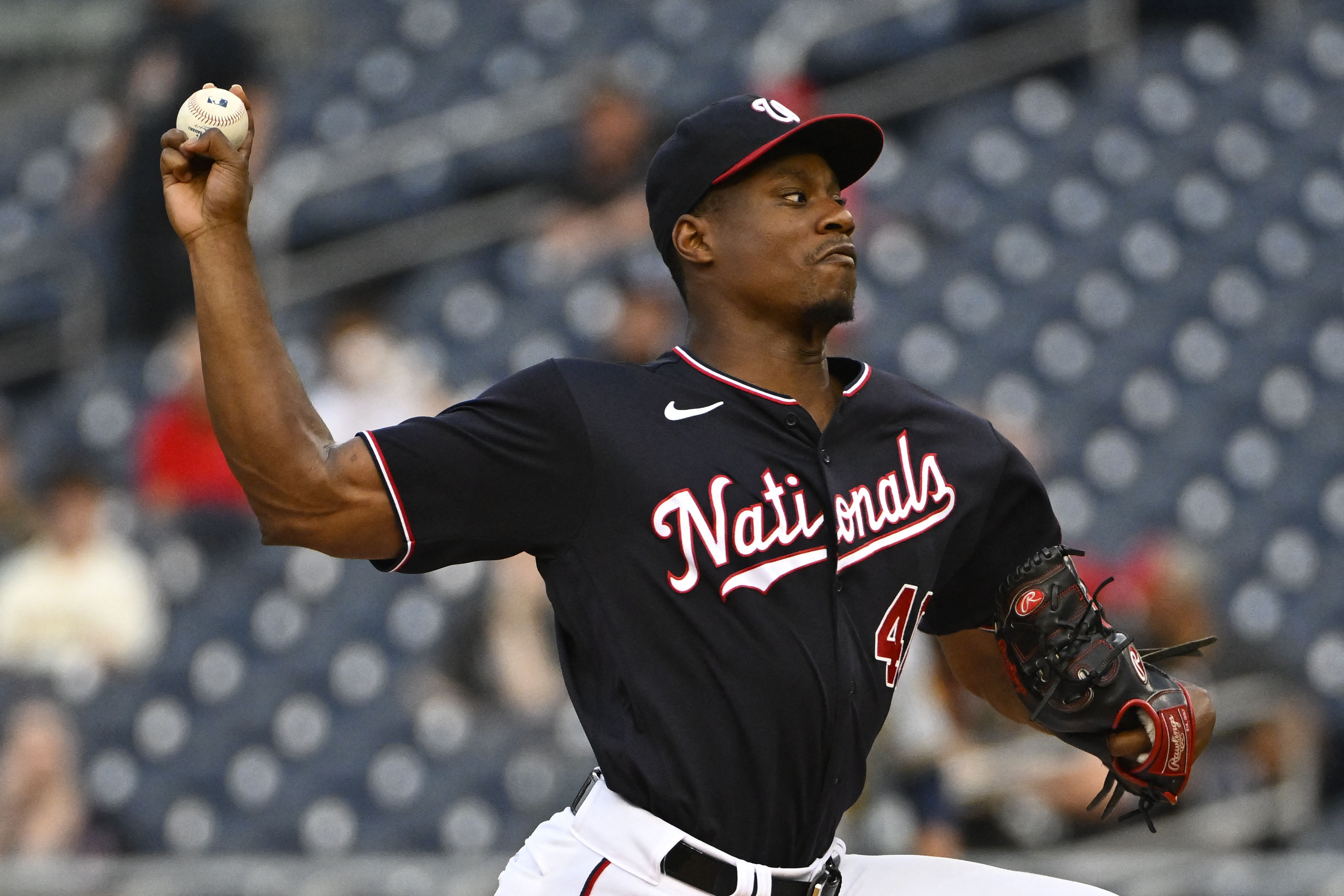 Brewers beat Nationals 4-1, avoid the sweep.