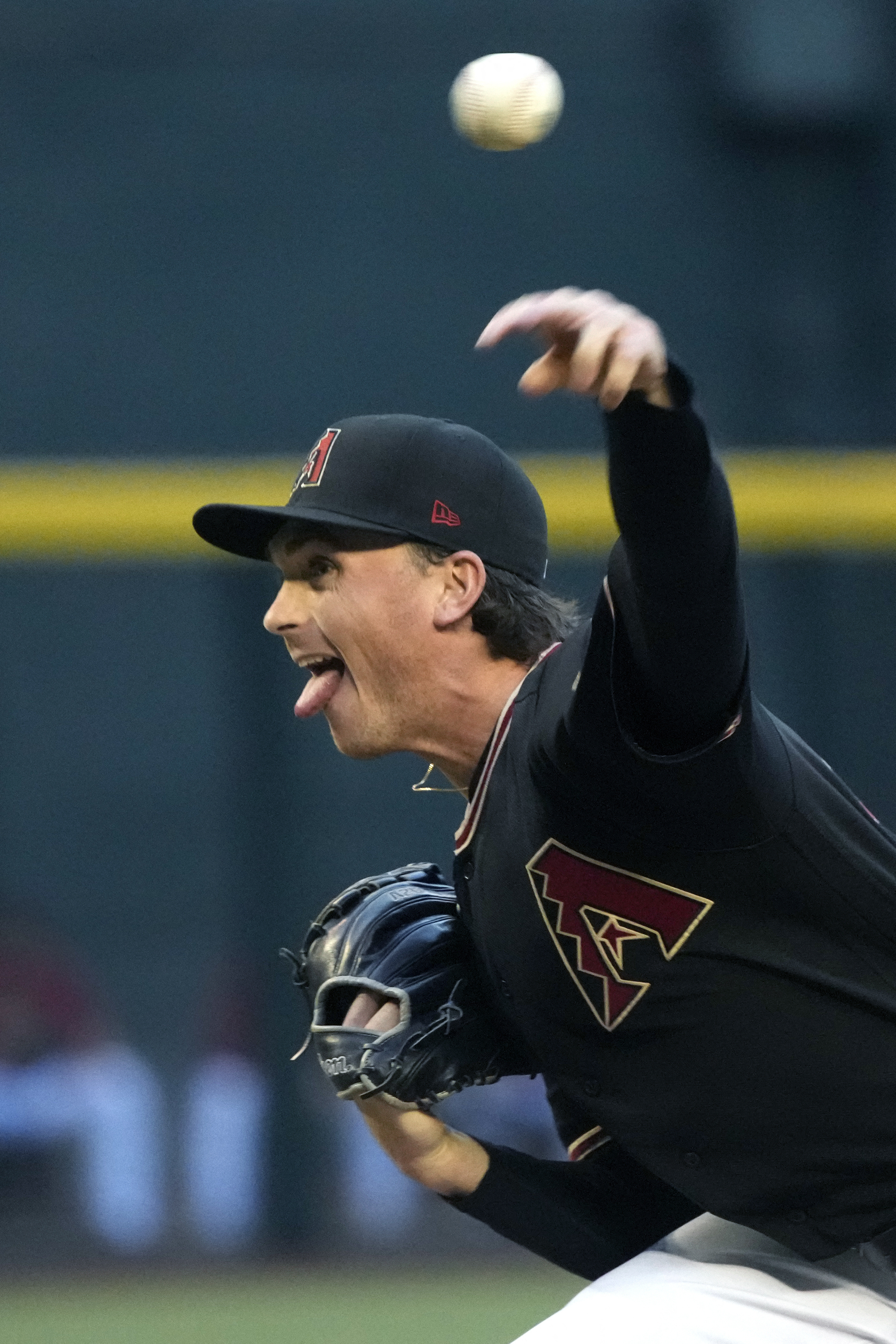 Rookie Casey Schmitt has 4 hits for historic start, Giants beat Diamondbacks  6-2 - The San Diego Union-Tribune