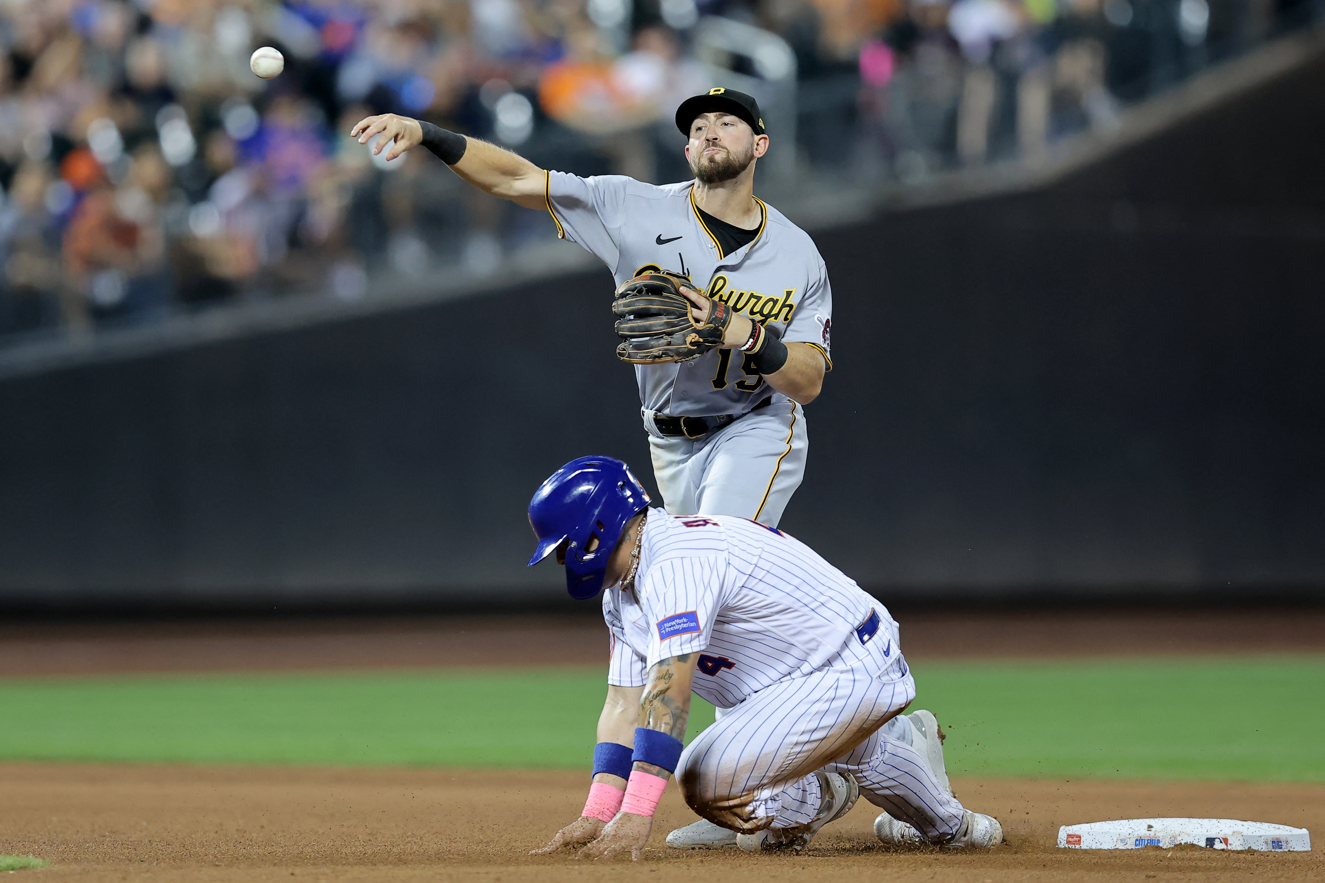 Mets sink to new low in loss to Pirates, drop 7th straight game – Trentonian