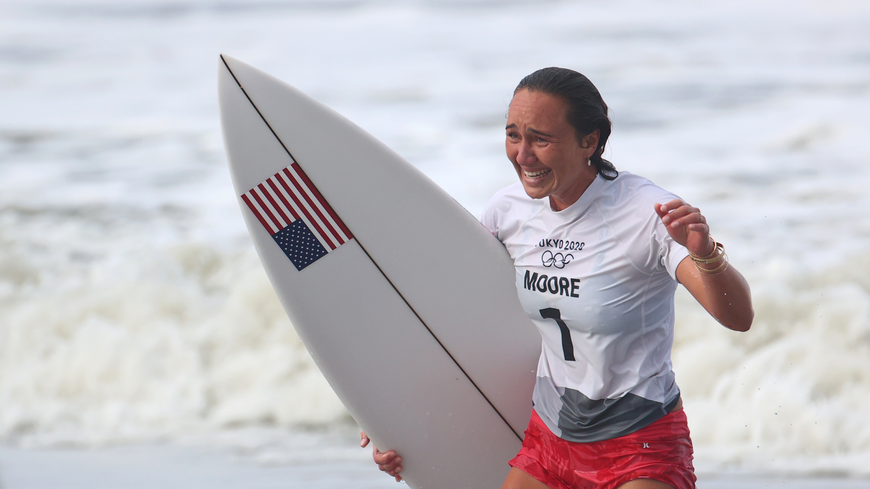 SurfingFerreira, Moore secure historic gold medals Reuters