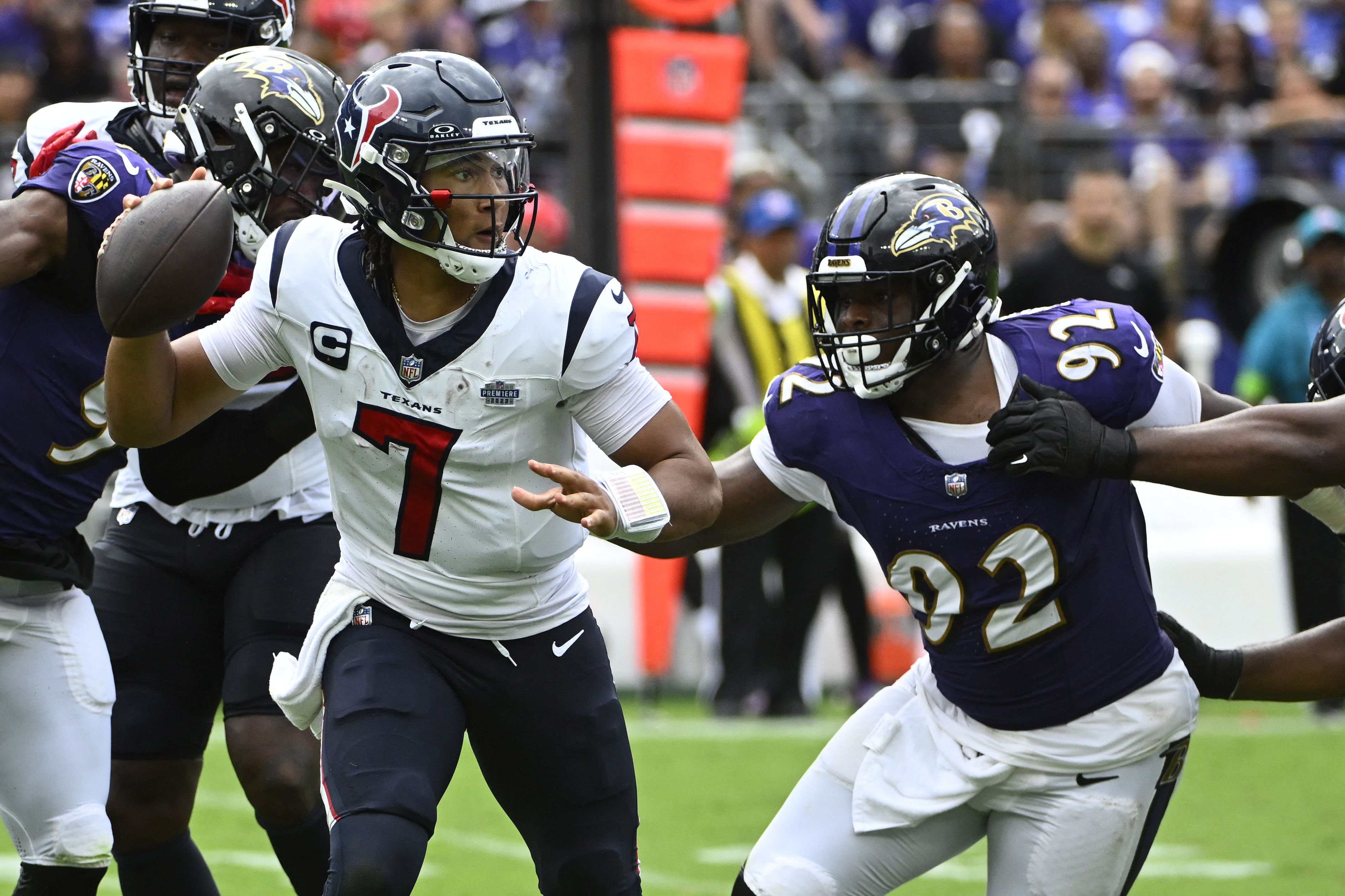 Lamar Jackson, Ravens run past Texans