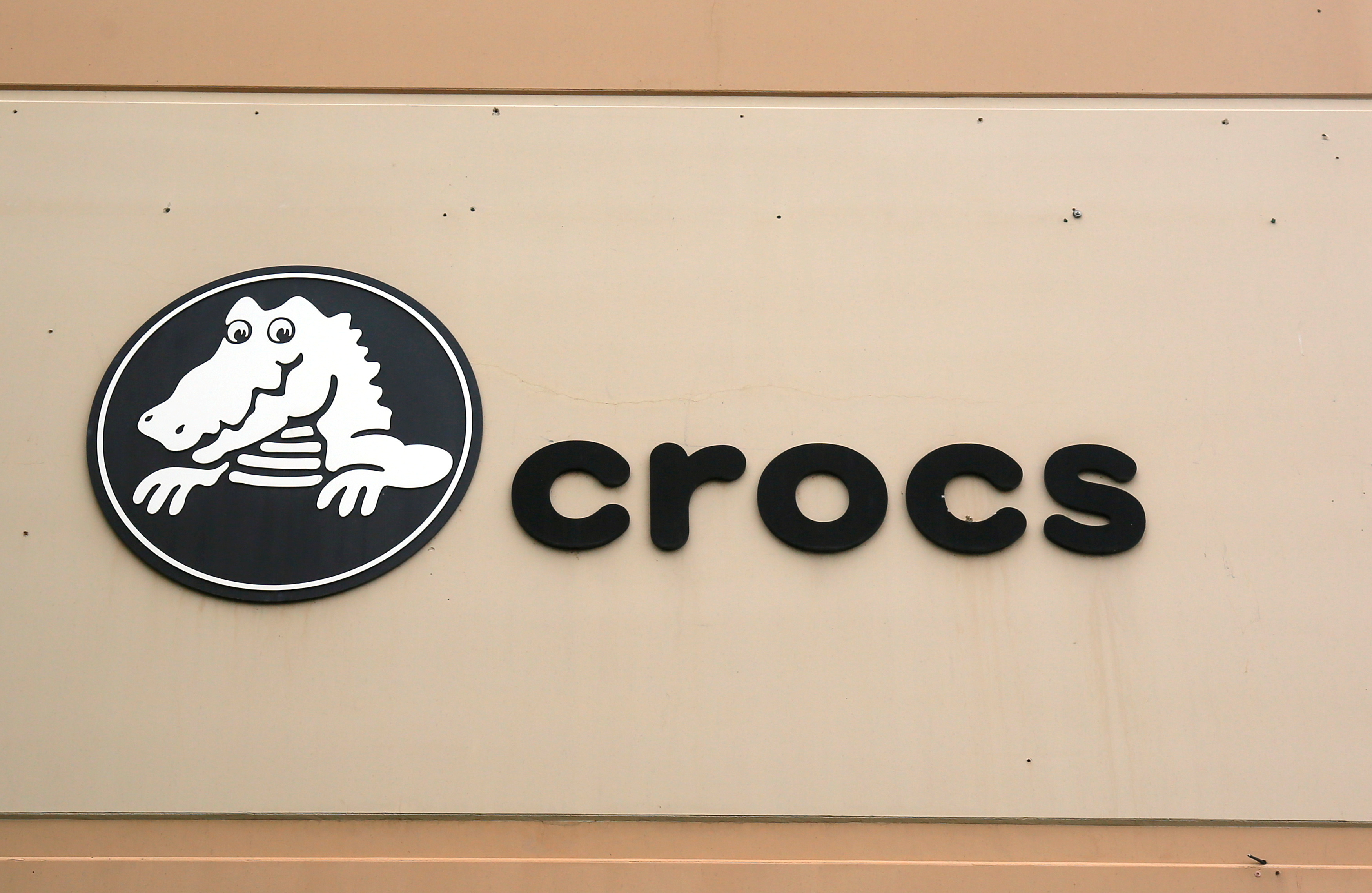 The sign outside the corporate headquarters of Crocs in Niwot, Colorado May 10, 2017.  REUTERS/Rick Wilking