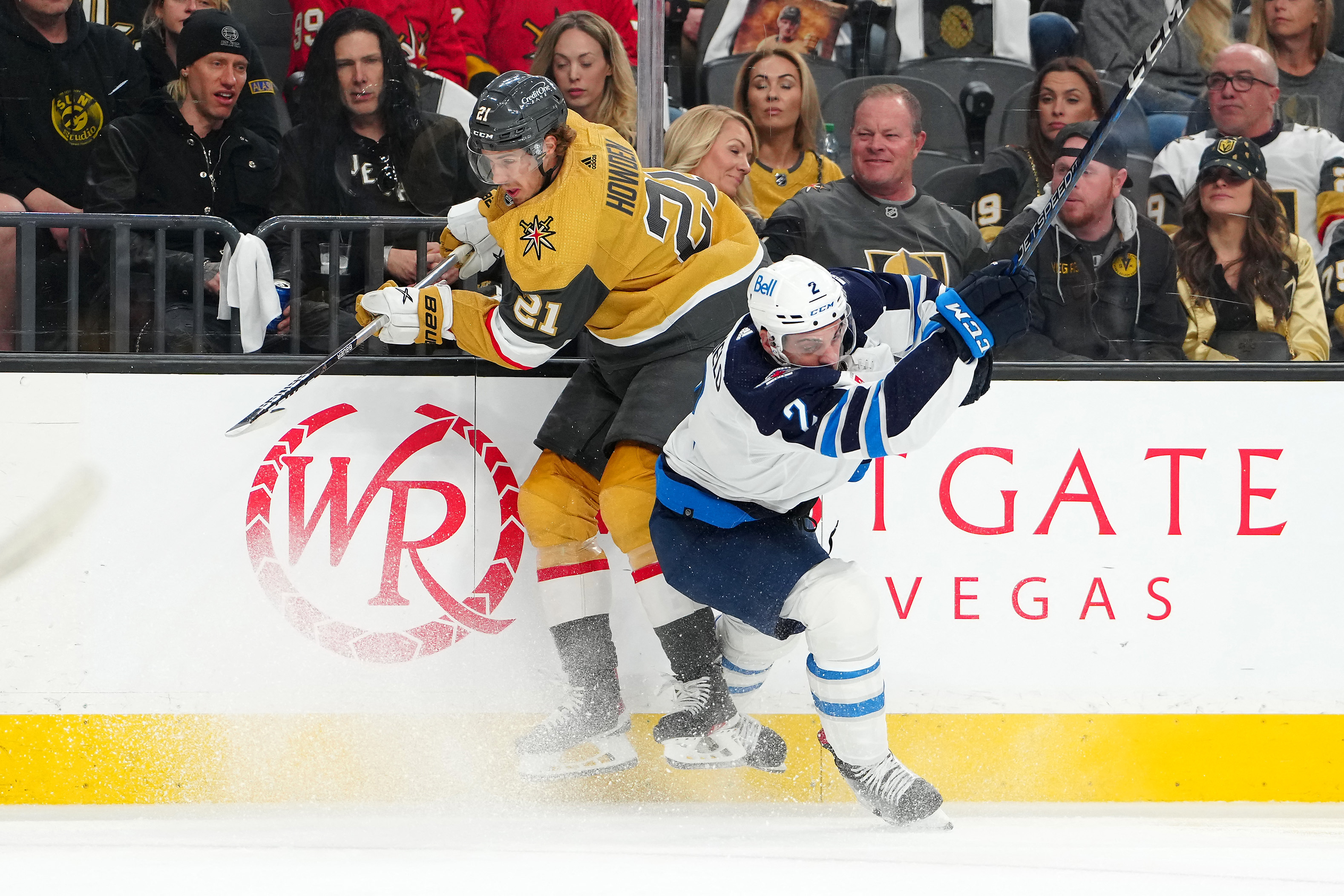 Jets' Blake Wheeler finished game vs. Preds after rupturing his