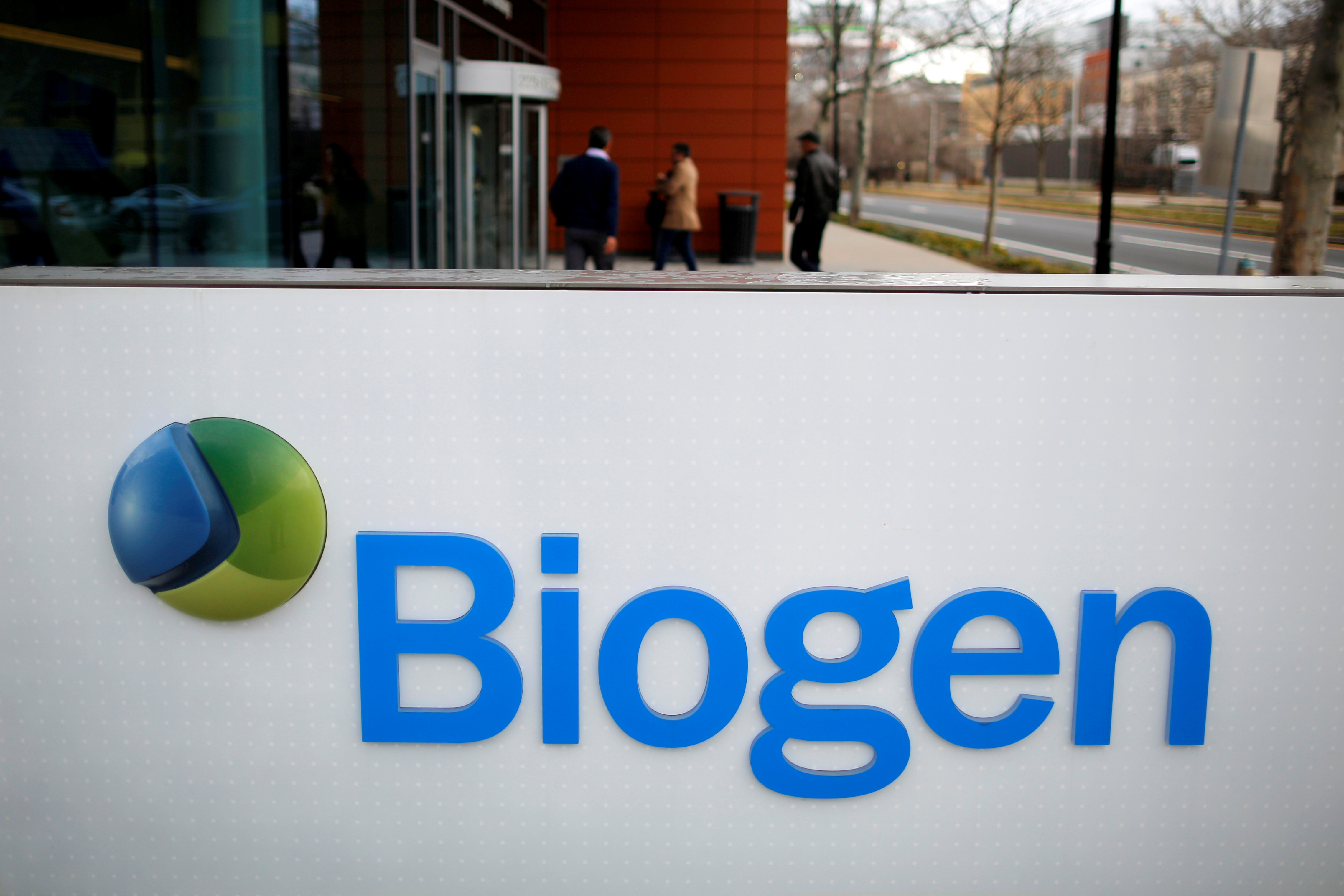 A sign marks a Biogen facility in Cambridge, Massachusetts, U.S. January 26, 2017.   REUTERS/Brian Snyder