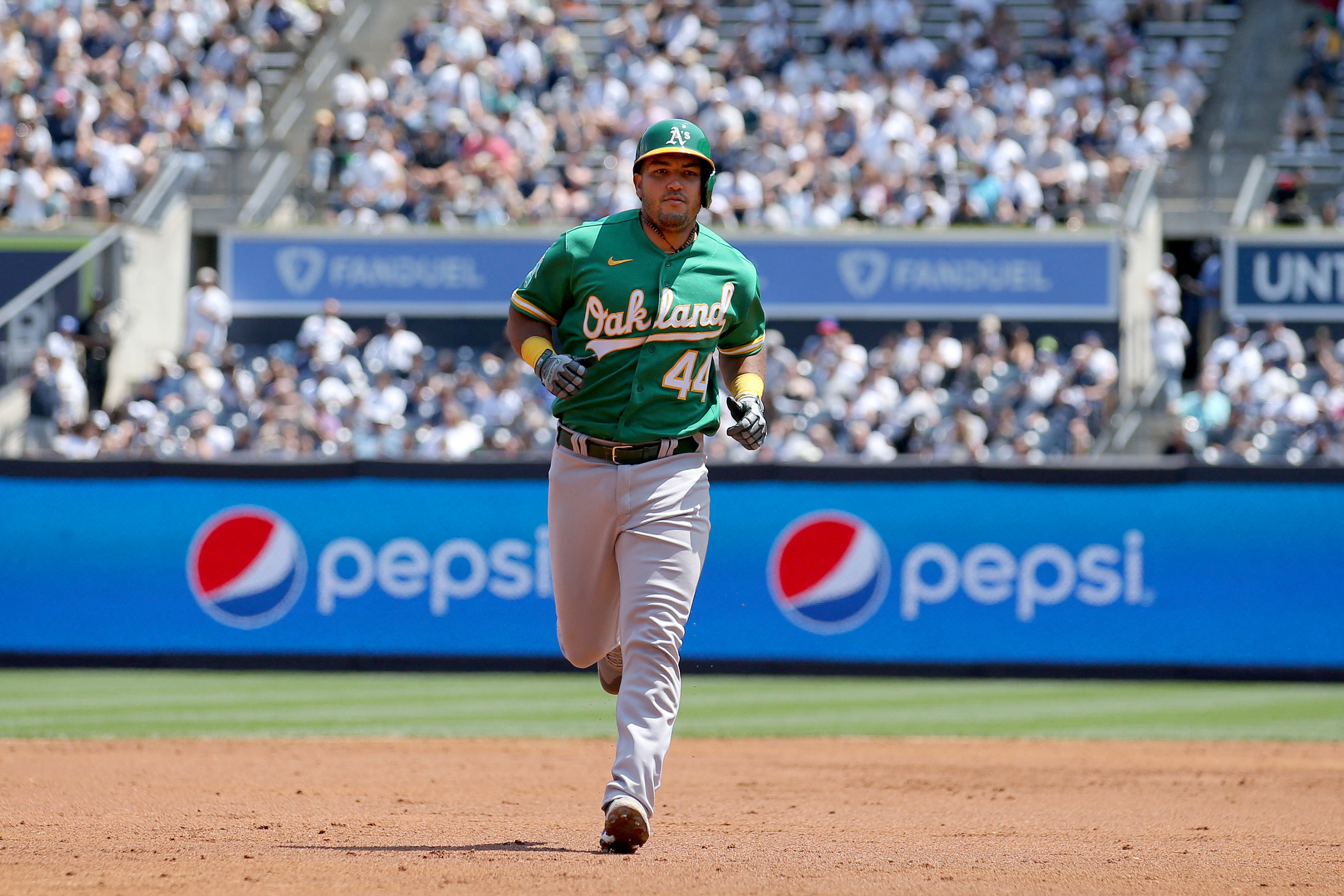 Prized prospect Domínguez homers again as Yankees complete 3-game sweep in  Houston with 6-1 win - The San Diego Union-Tribune